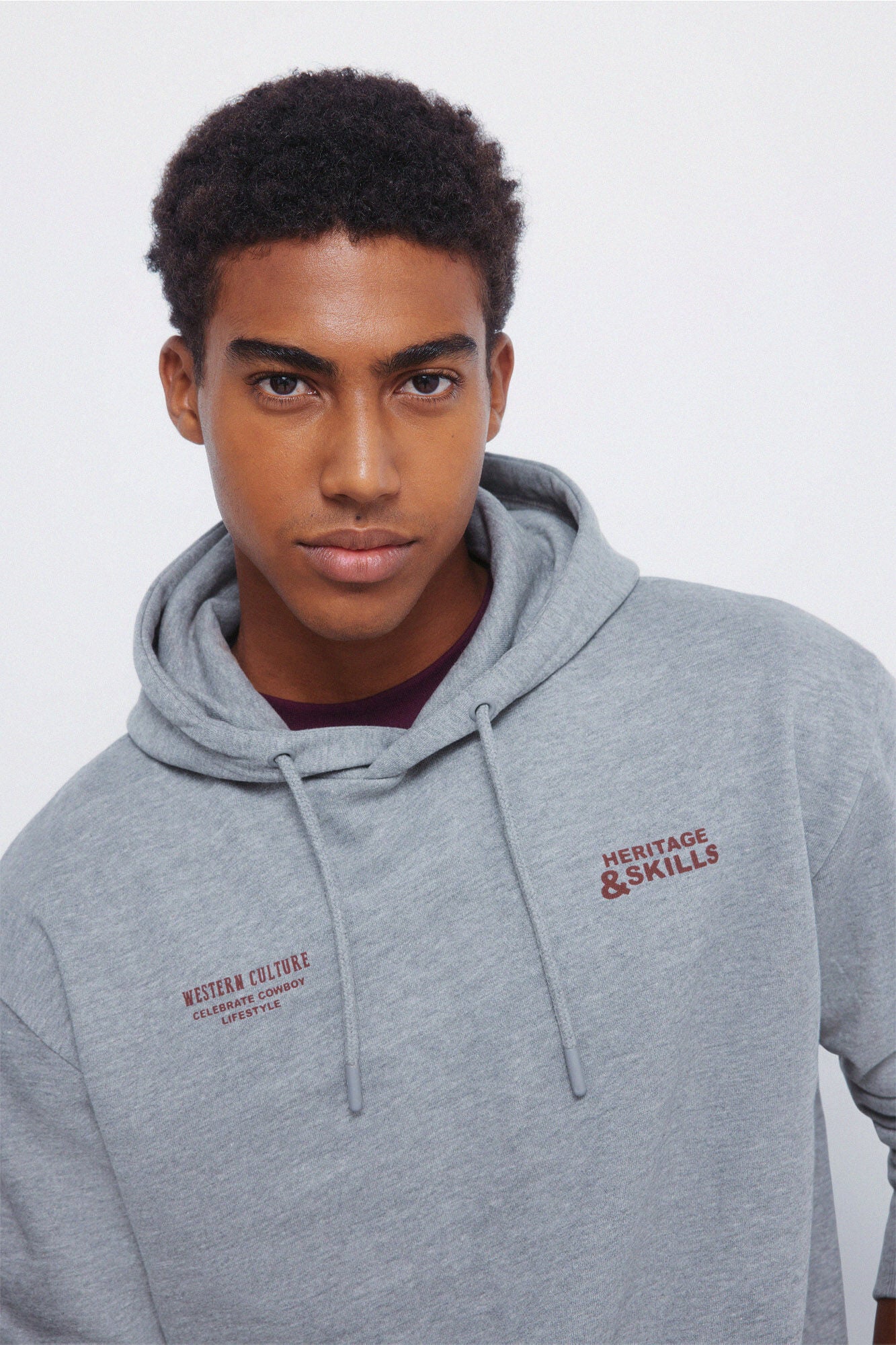 Springfield_Medium Grey_Sweatshirt Crew Neck with Patches_0092100_46_02