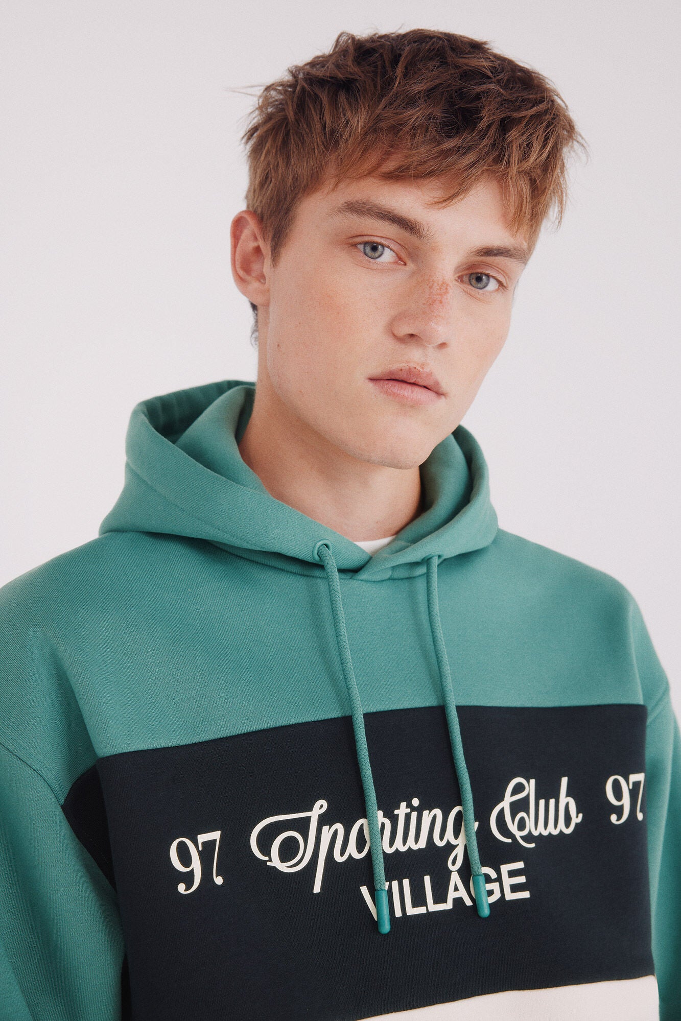 Springfield_Green_Fighter Cut Hood Sweatshirt_0092104_21_02