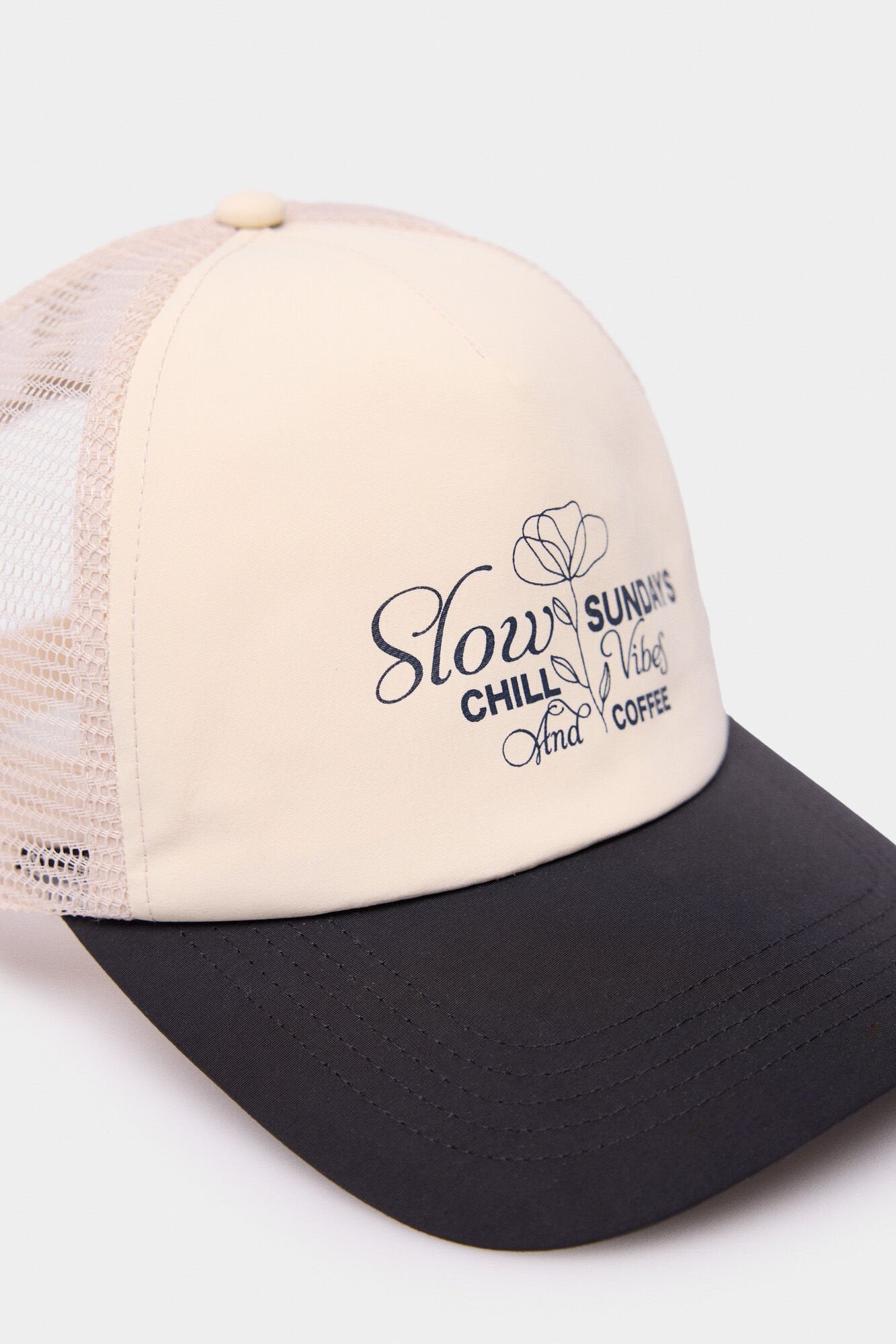 Springfield_Pelican Trucker Hat_0129762_83_02