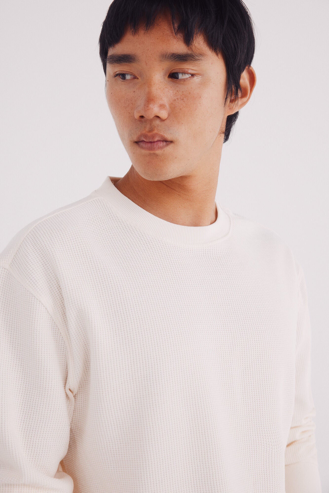 Springfield_White Print_Long Sleeve Waffle T-Shirt_0222060_97_02