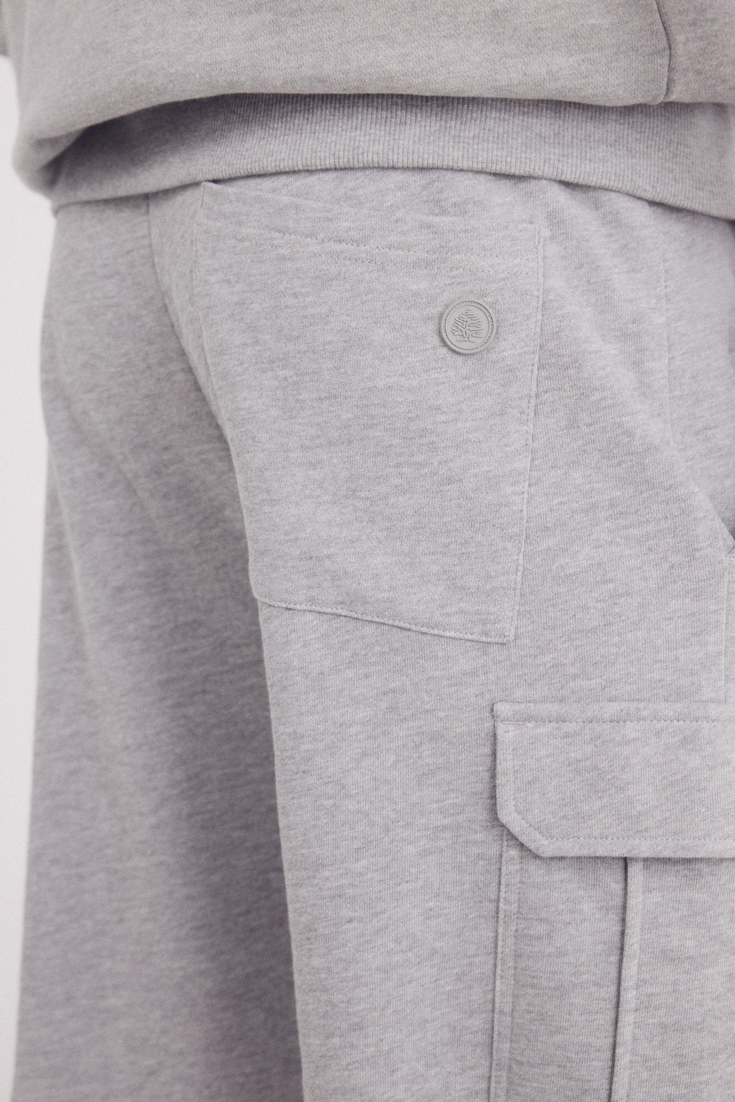 Springfield_Textured Bermuda Shorts_0229788_46_06