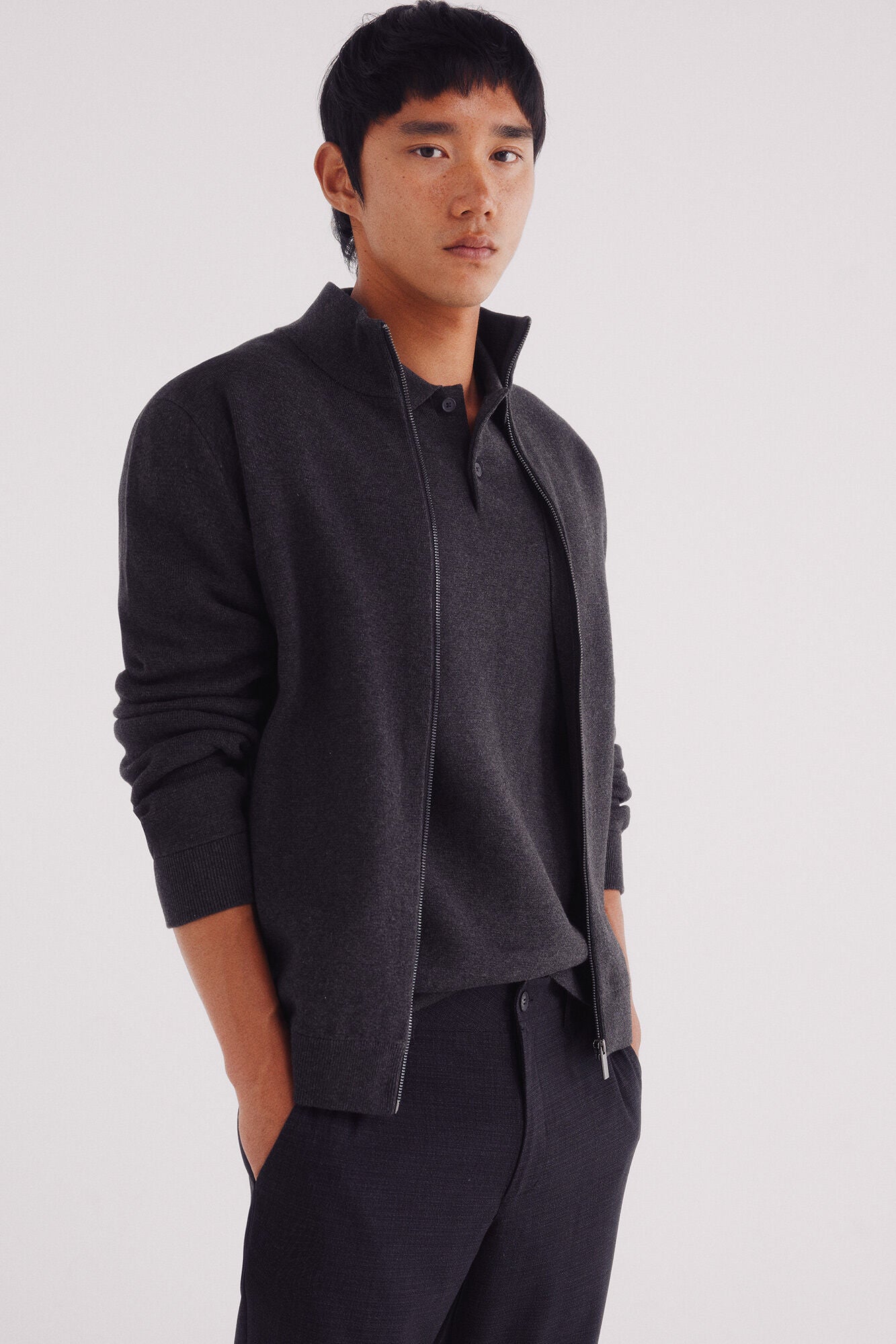 Springfield_Dark_Grey_Milano Zip Fastening Cardigan_0232604_42_01