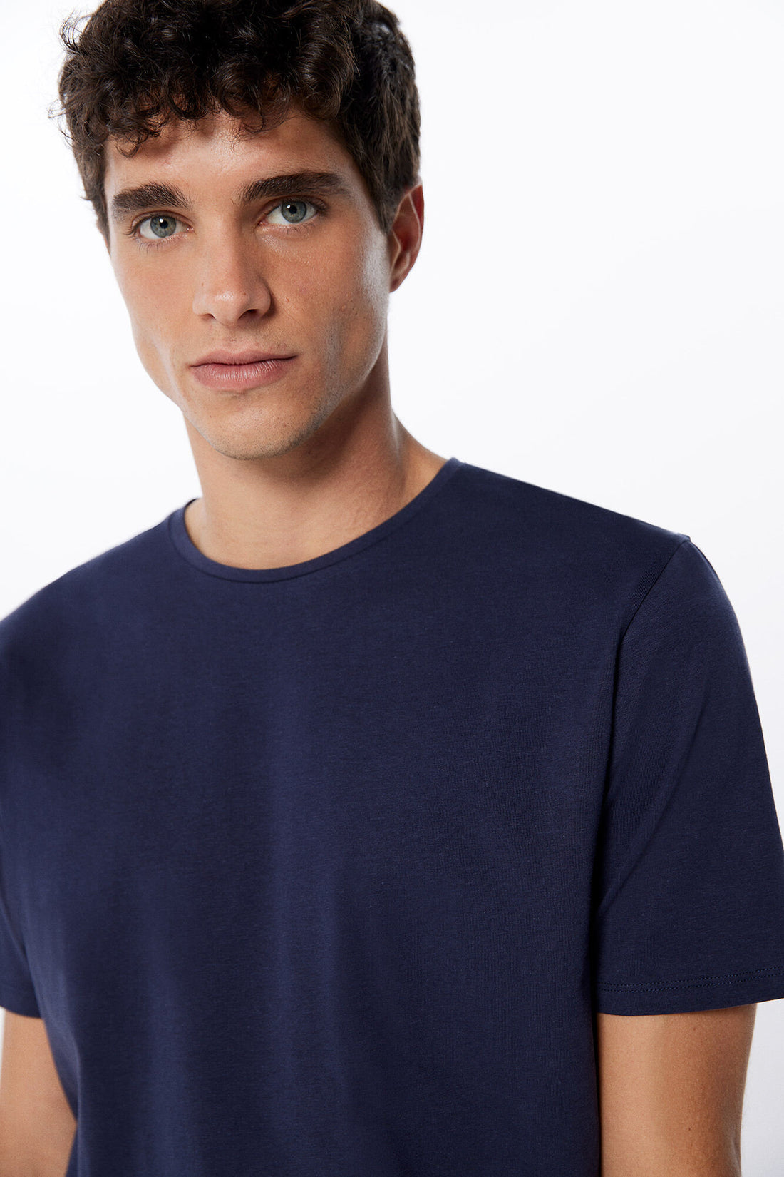 Basic Plain Crew Neck T Shirt_0247062_11_02