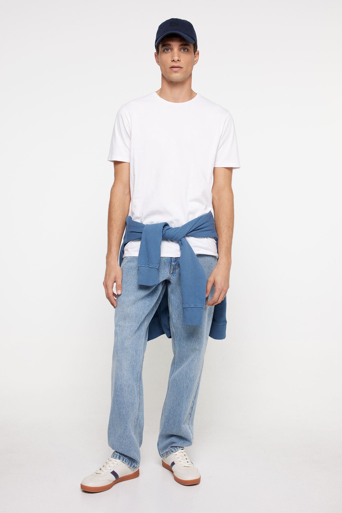 Basic Plain Crew Neck T Shirt_0247062_99_07