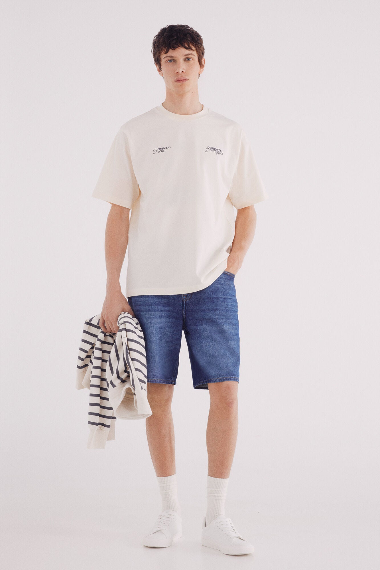 Springfield_White_Lead Your Coach T-Shirt_0262927_97_04