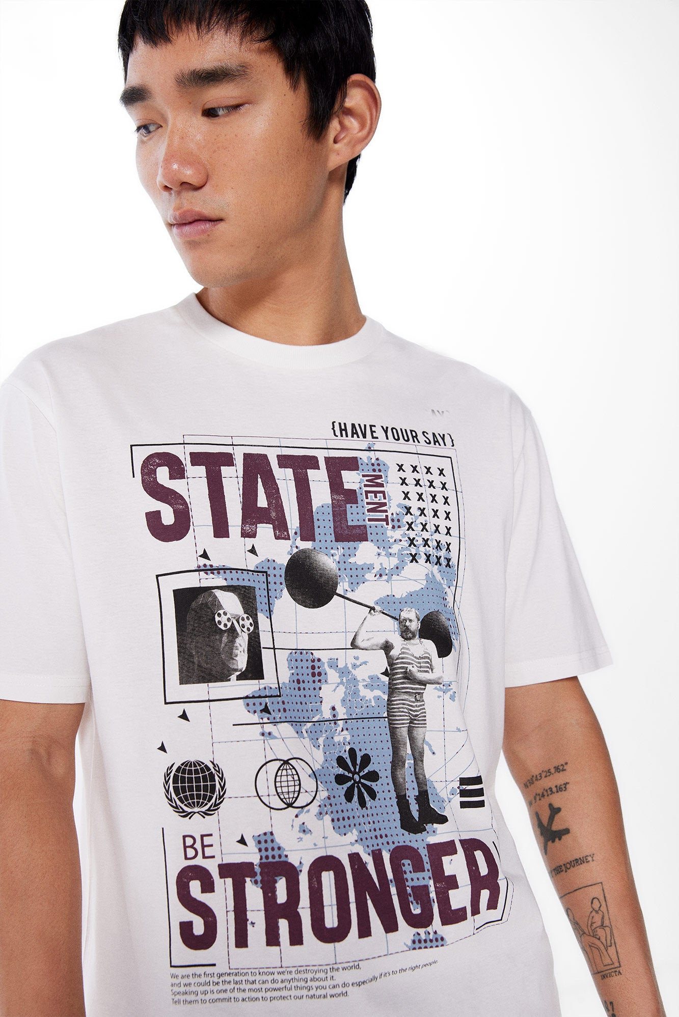 Crew Neck T Shirt With Graphics_0267502_99_02