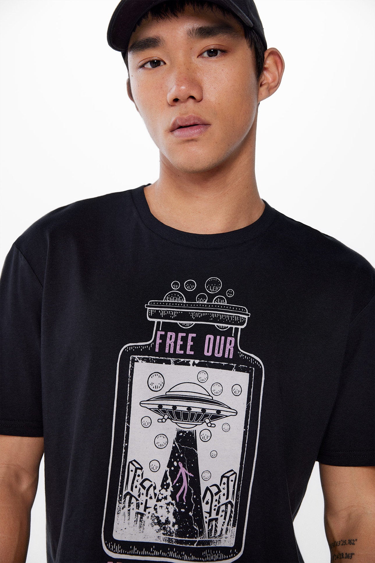 Basic T Shirt With Graphics_0267506_01_02