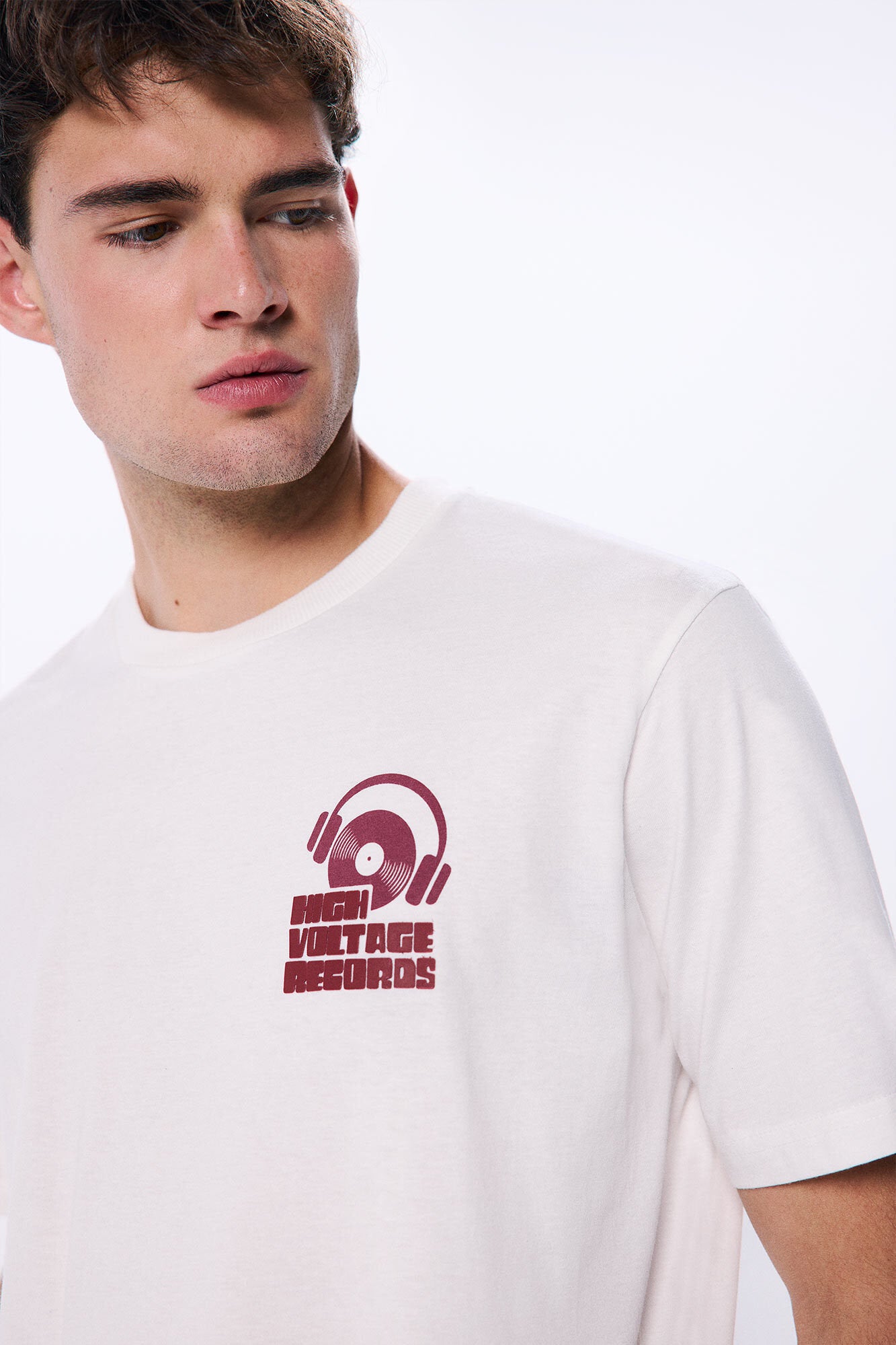 High Voltage T-Shirt_0268502_96_05