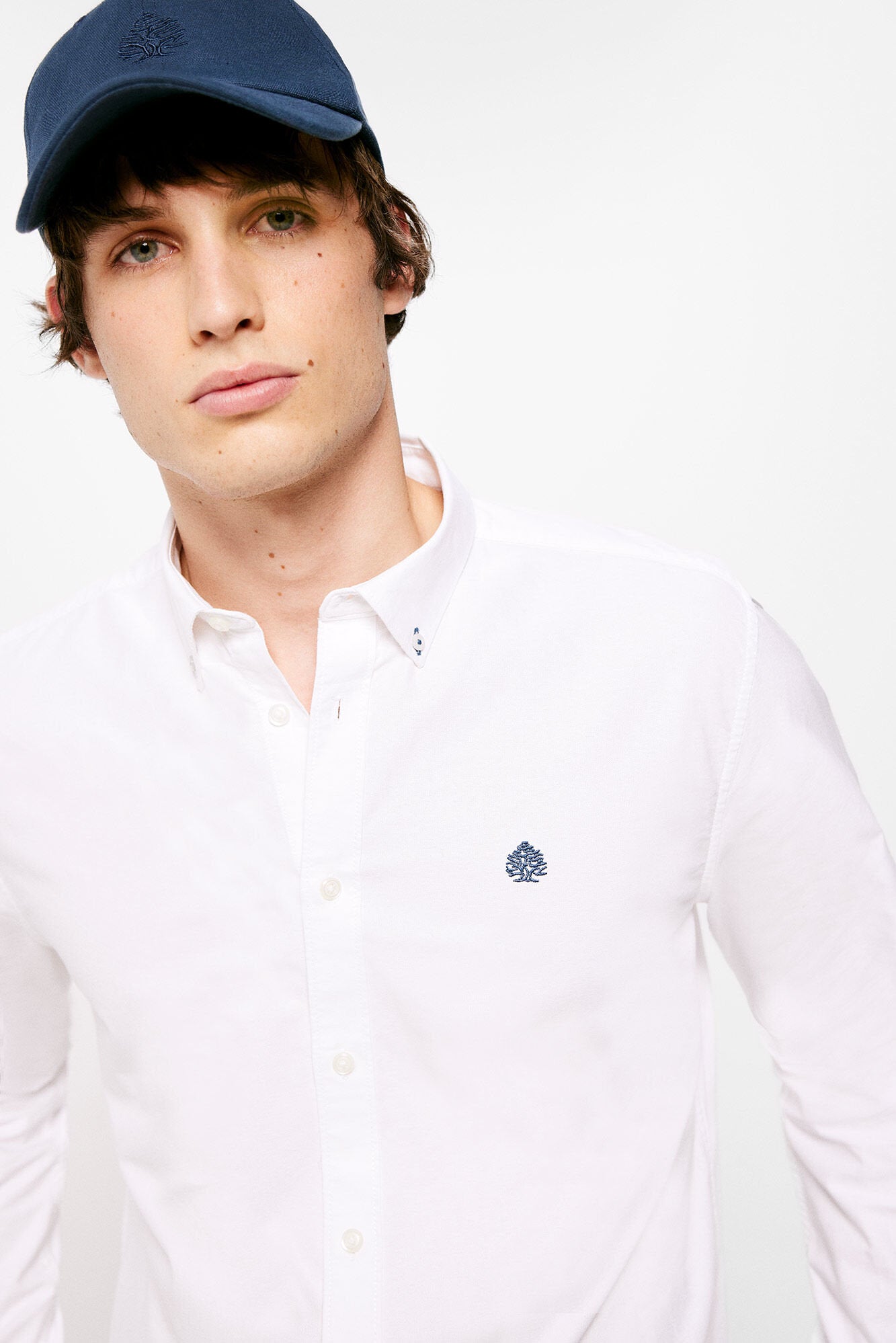 Button Down Long Sleeve Shirt_0277471_99_02