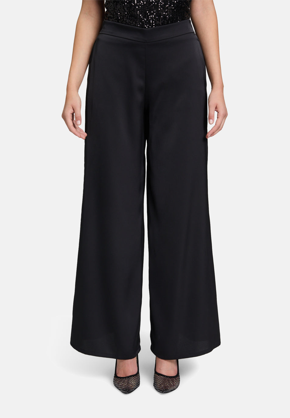 Vera Mont_Black_Modern Fit Trousers with Pockets_0300-4262_9045_03