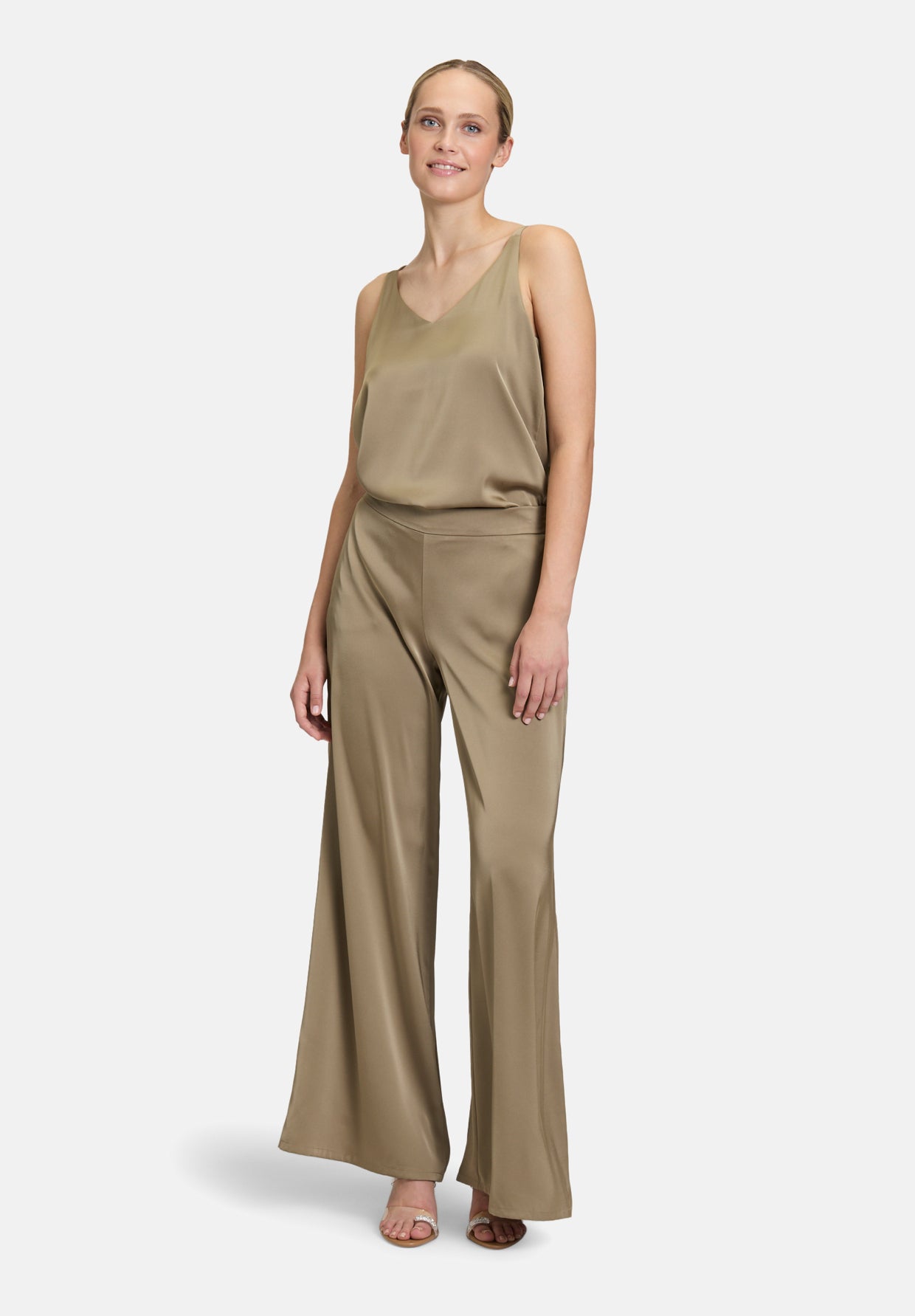 Vera Mont_Turf_Satin Blouse with V-Neck_0301-4262_7387_02