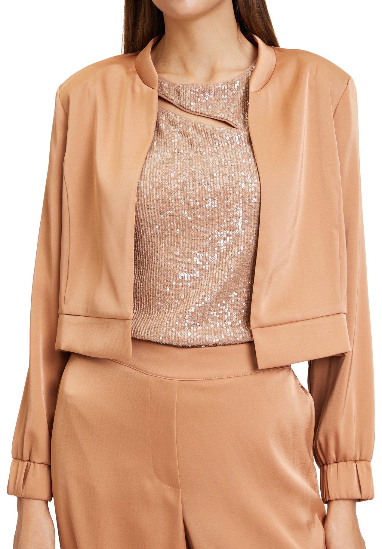 Cropped Bomber Jacket With No Closures_0305 4262_7125_07