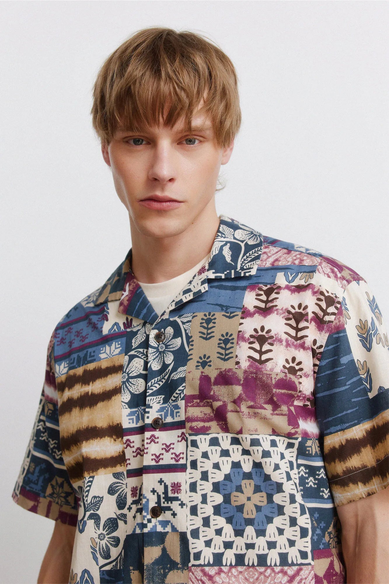 Springfield Red Men Patchwork Print Short Sleeve Shirt SKU: 0373877_77 Image 02