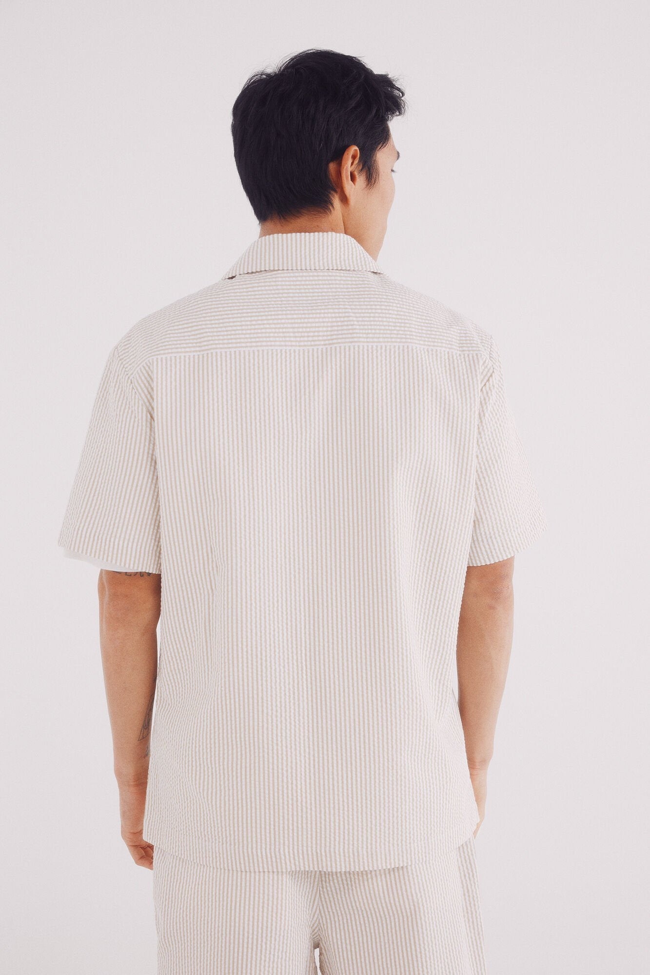 Springfield_Striped Seersucker Short Sleeve Sleeved Shirt_0379236_51_05