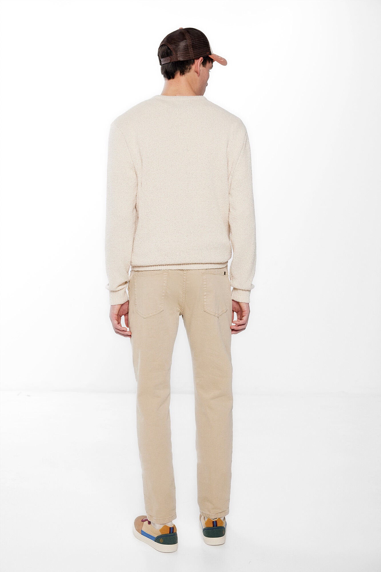 Slim Fit Chino Trousers_0397811_51_04