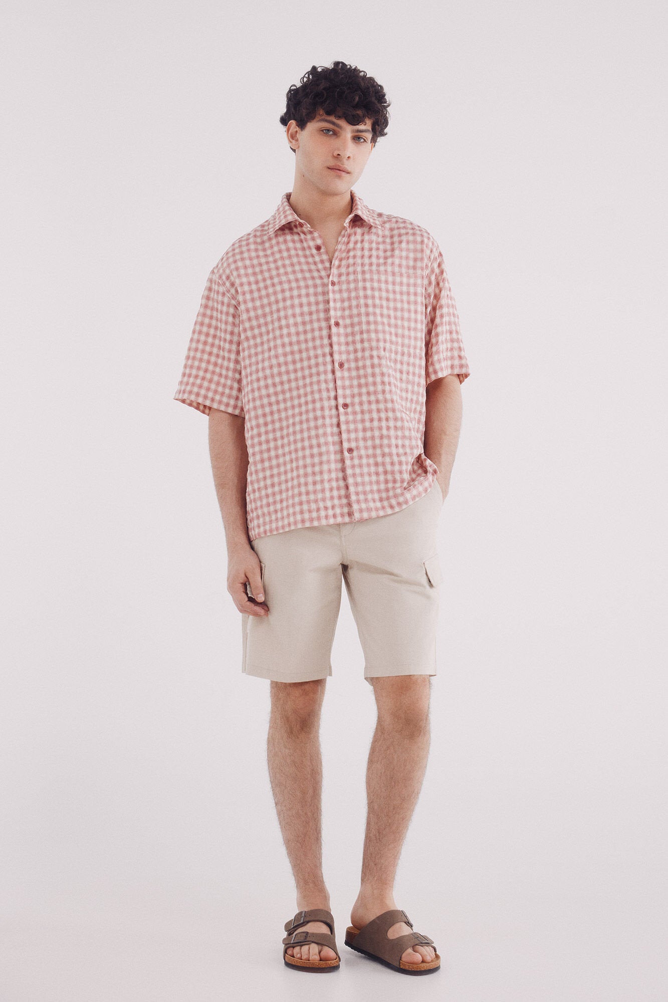 Springfield_Comfort Fit Cargo Bermuda Shorts_0439943_50_01