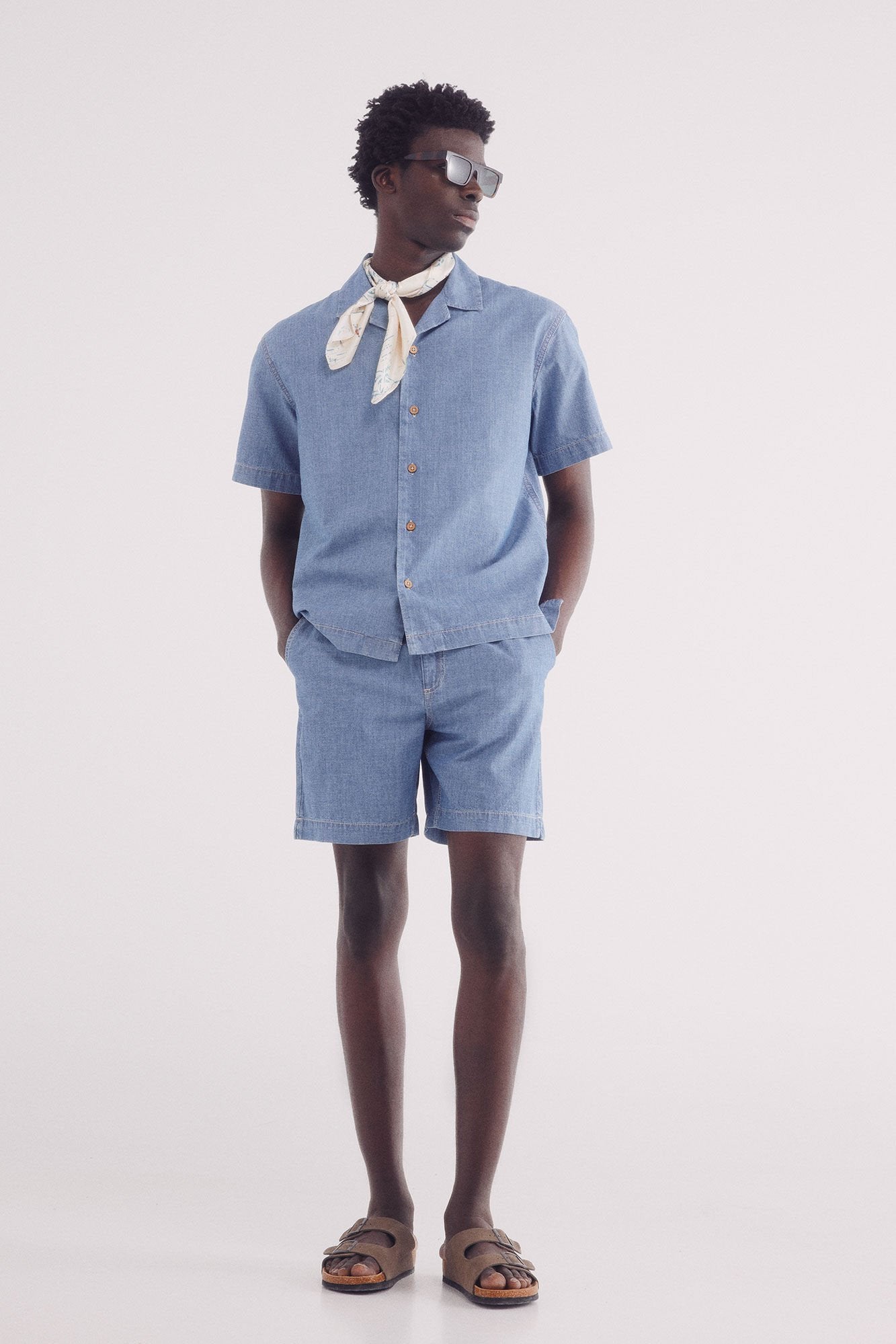 Springfield_Loose Beach-Style Denim Bermuda Shorts_0439952_14_02