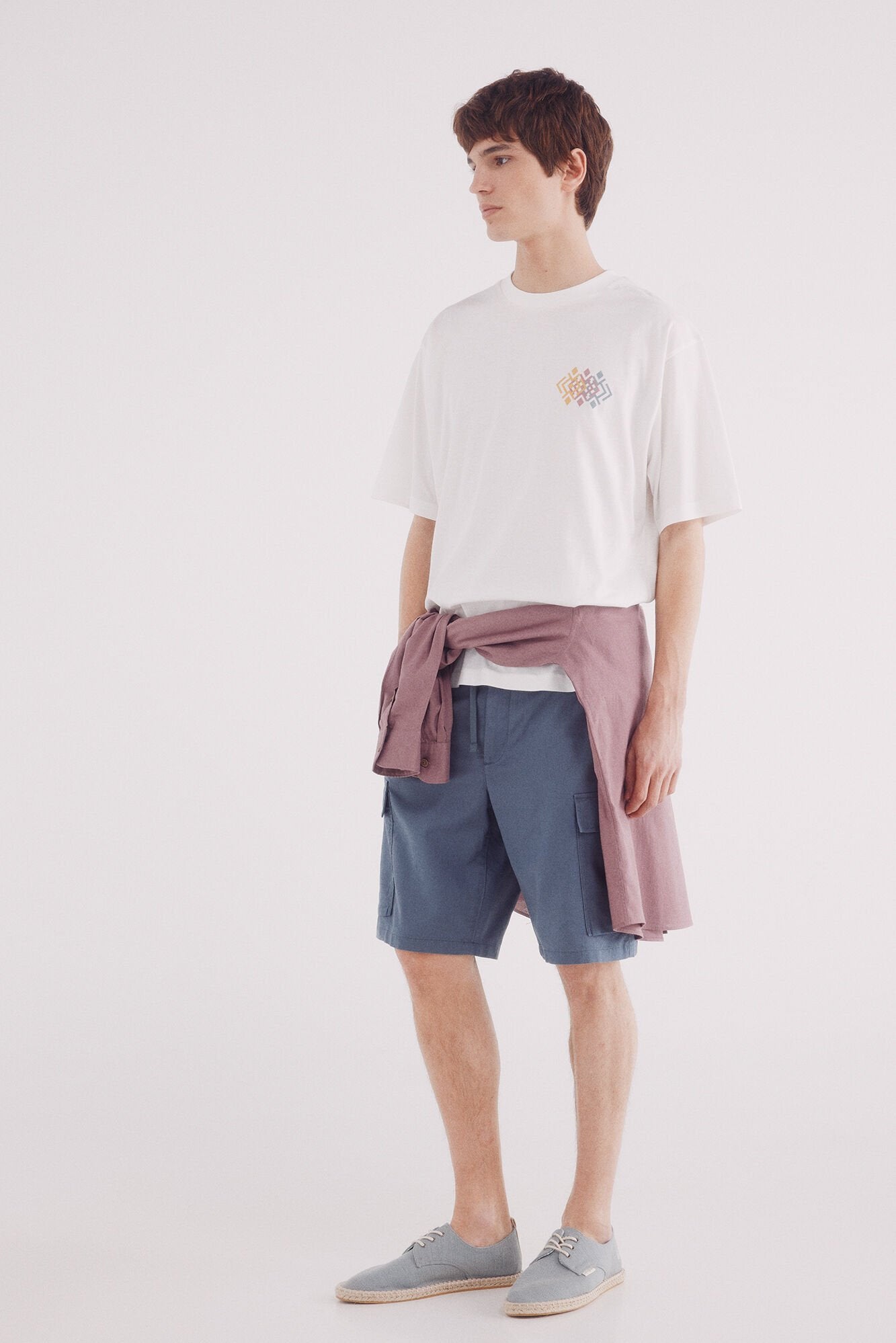 Springfield_Comfort Fit Linen Cargo Bermuda Shorts_0439954_83_01