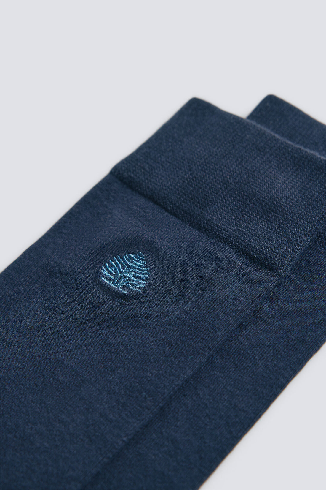 Springfield_Dark_Blue_Long Monochrome Socks with Springfield Logo_0472117_11_02