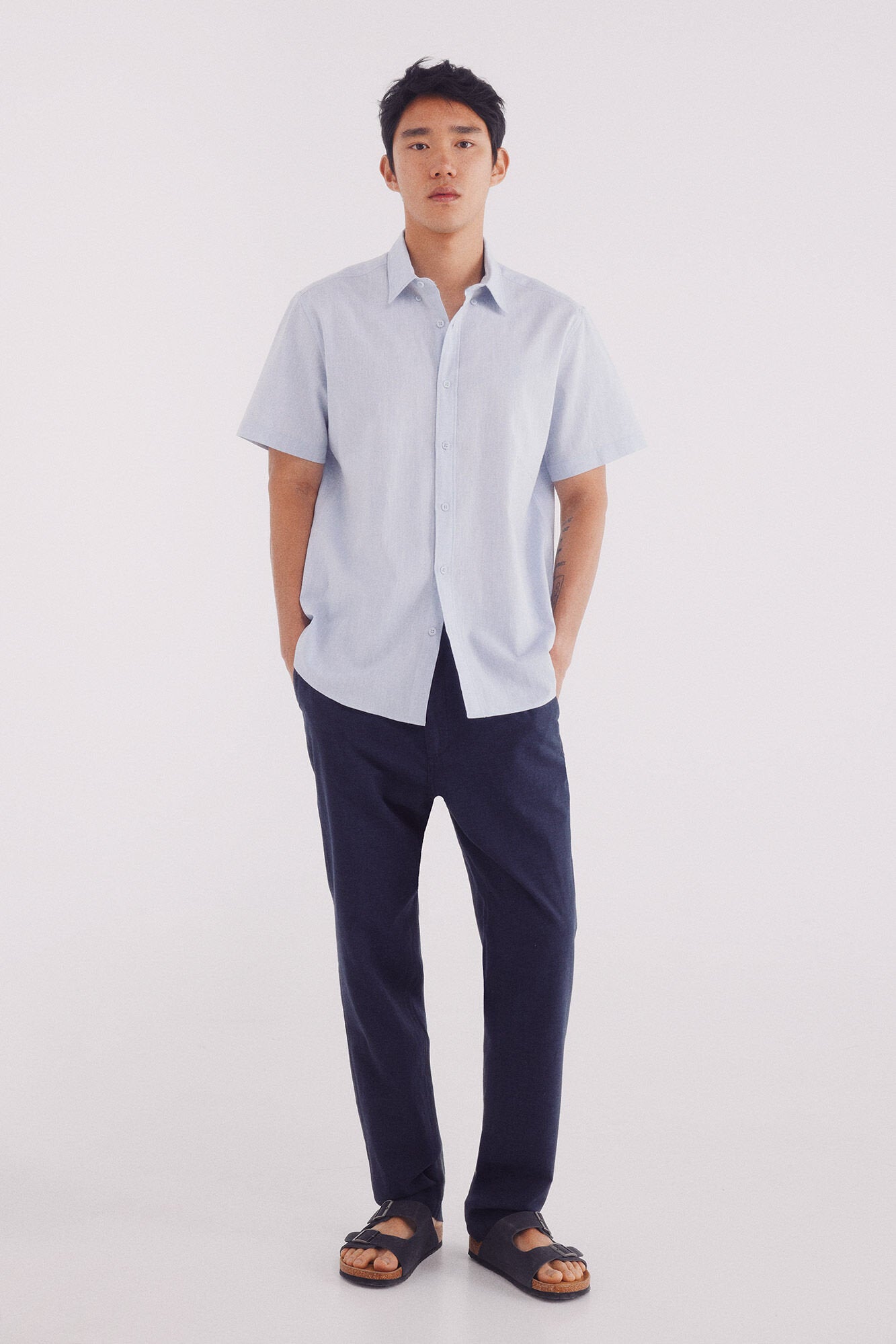 Springfield_Linen Shirt with Short Sleeves_0549131_18_04