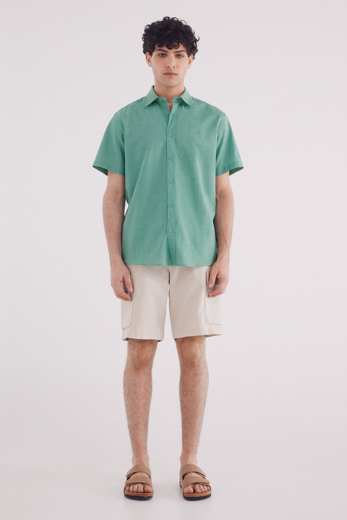Springfield_Linen Shirt with Short Sleeves_0549131_25_03