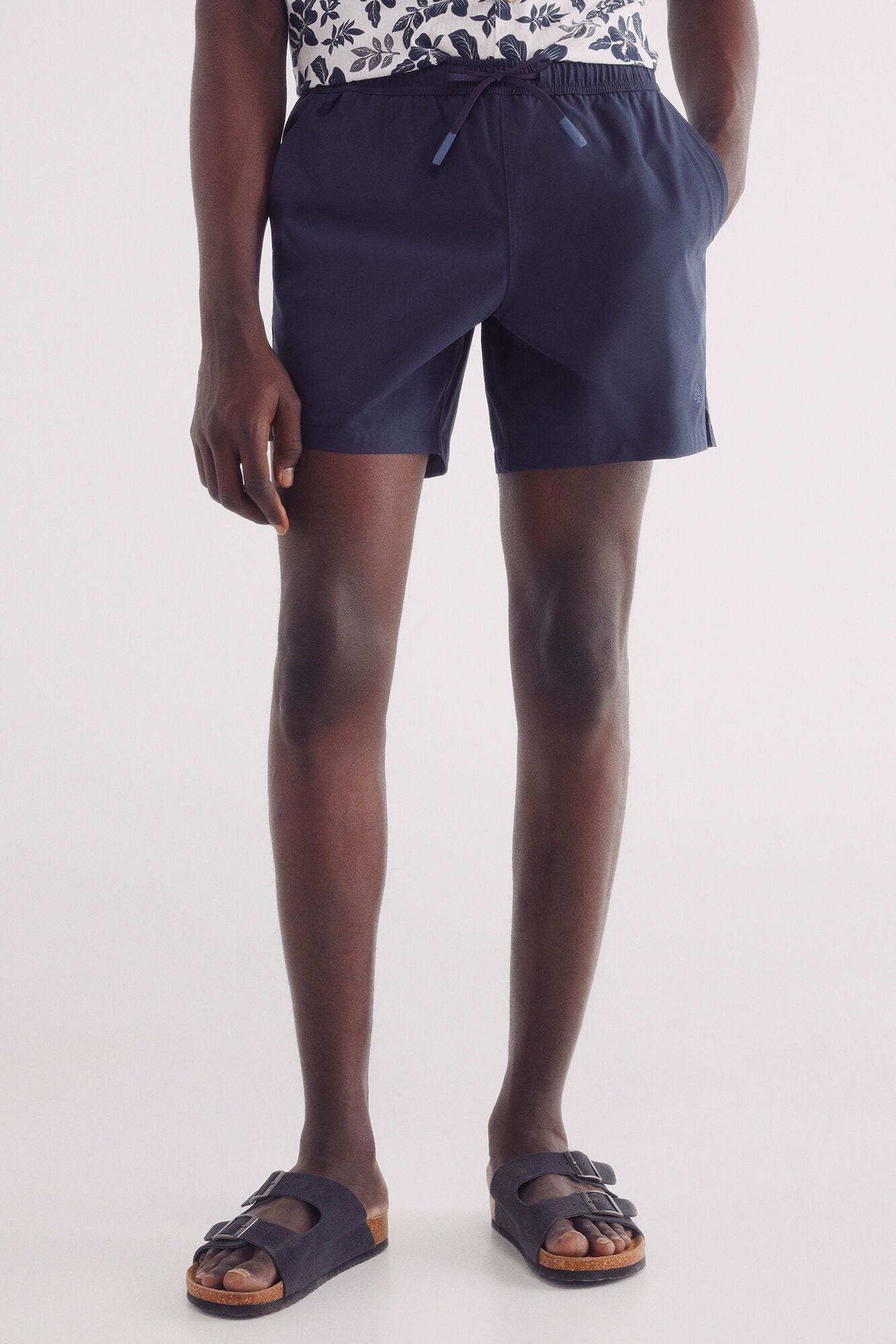 Springfield_Plain Swim Shorts_0599355_11_04