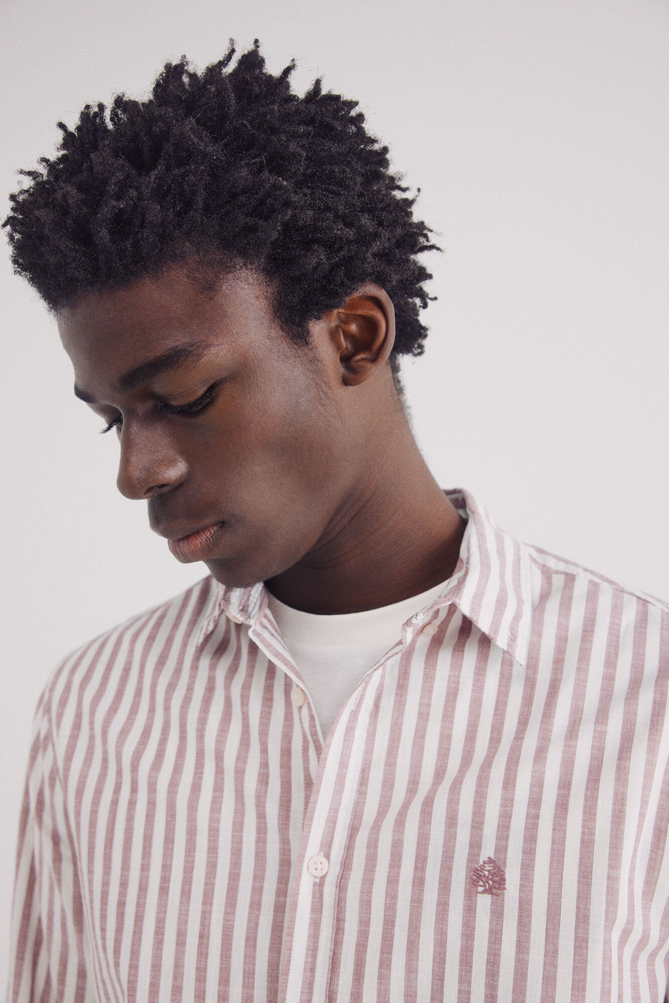 Springfield_Slub Cotton Striped Shirt_0949534_68_04