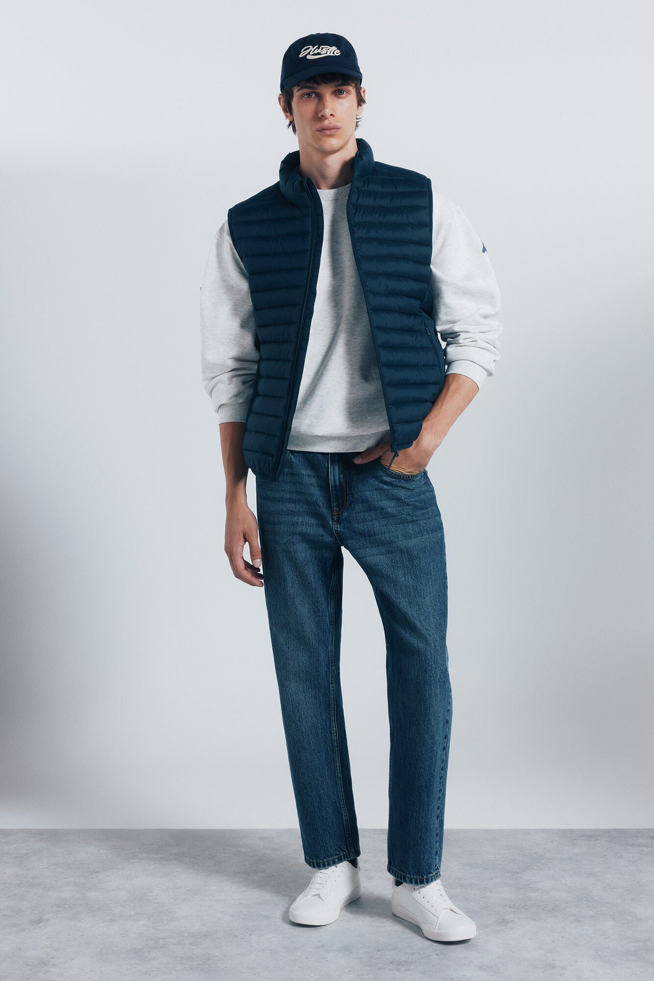 Springfield_Blue_Quilted Gilet_0952080_84_02