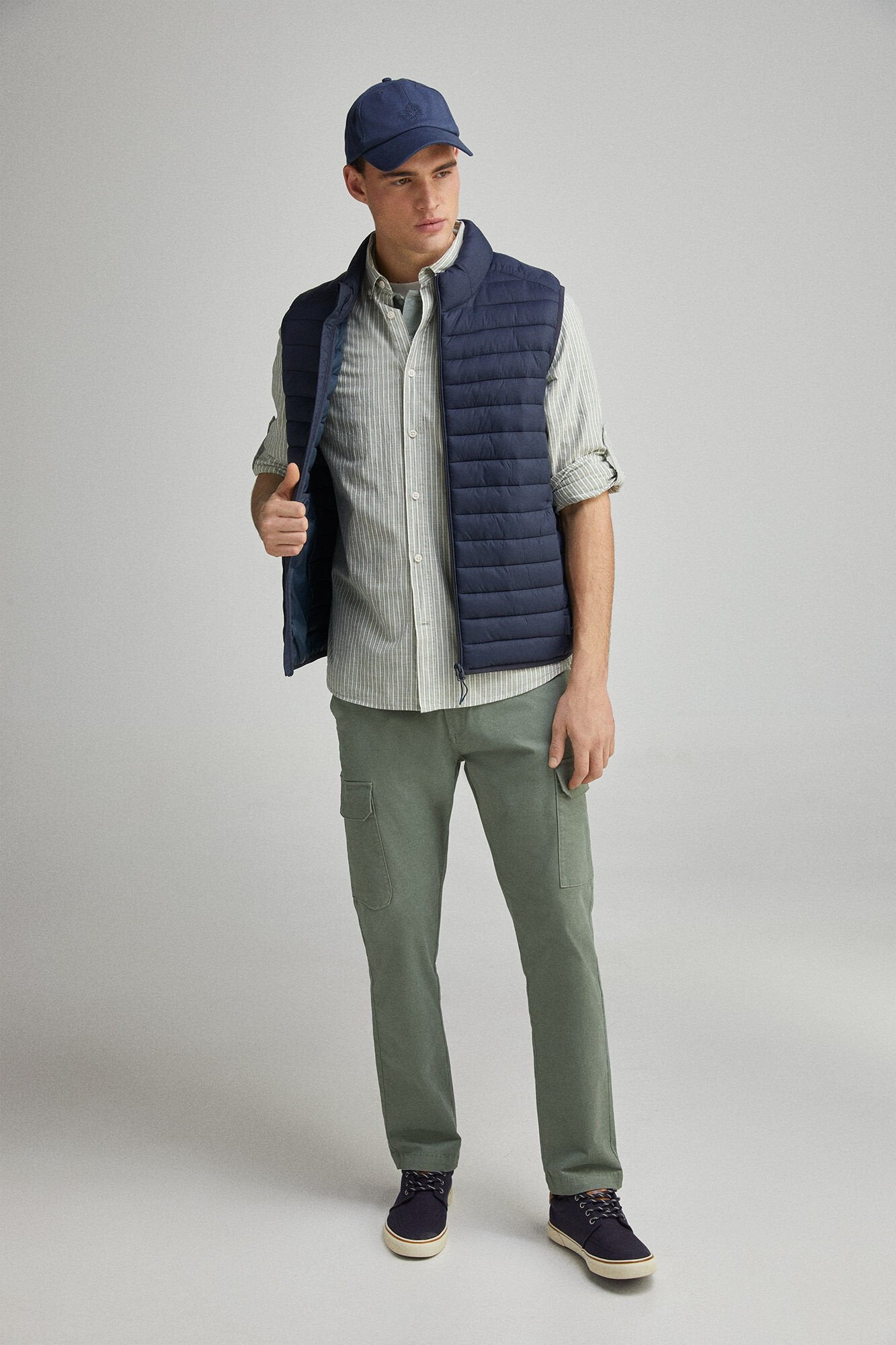 Springfield_Quilted Gilet_0959082_11_03