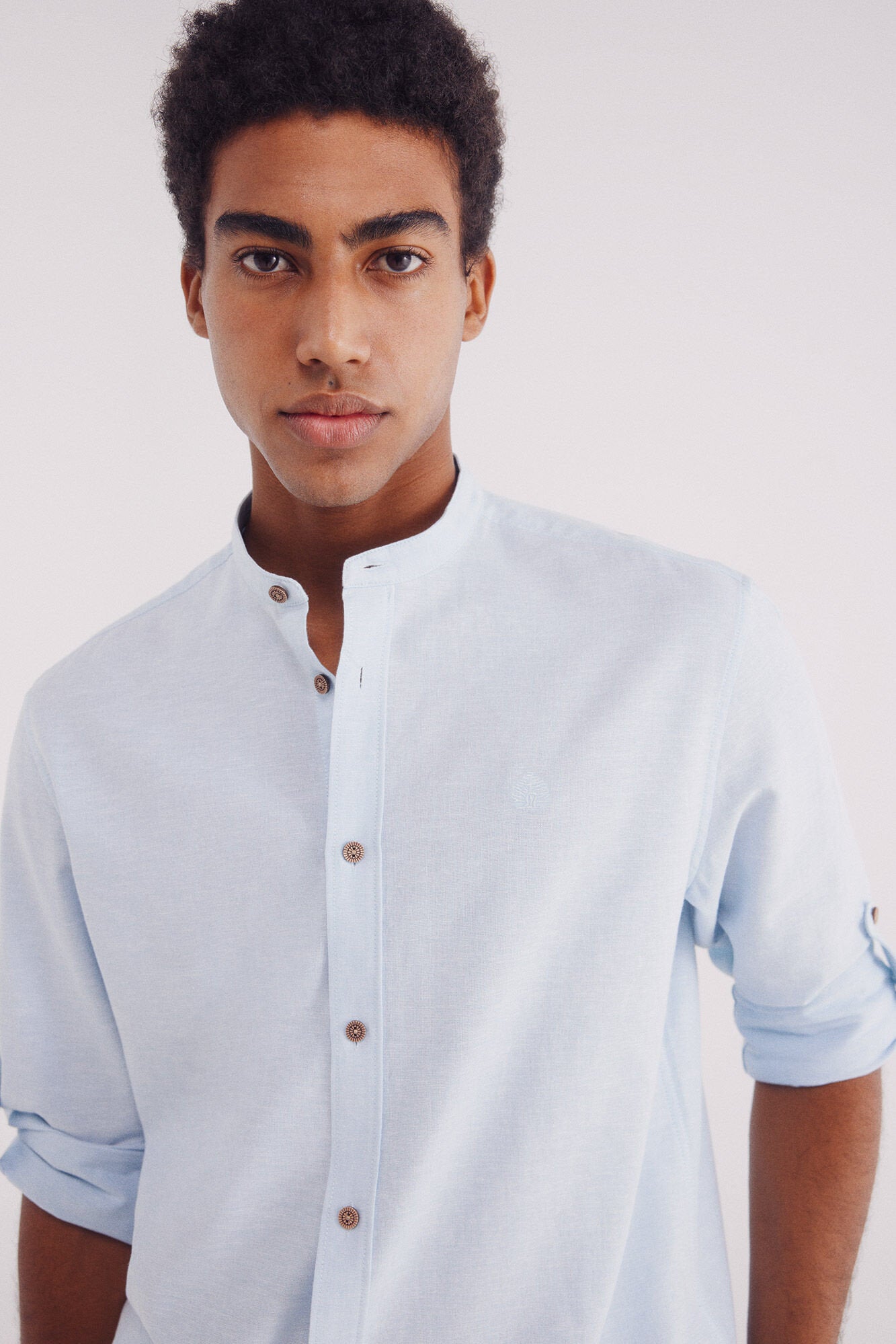 Springfield_Linen Shirt with Mandarin Collar_0999066_19_04