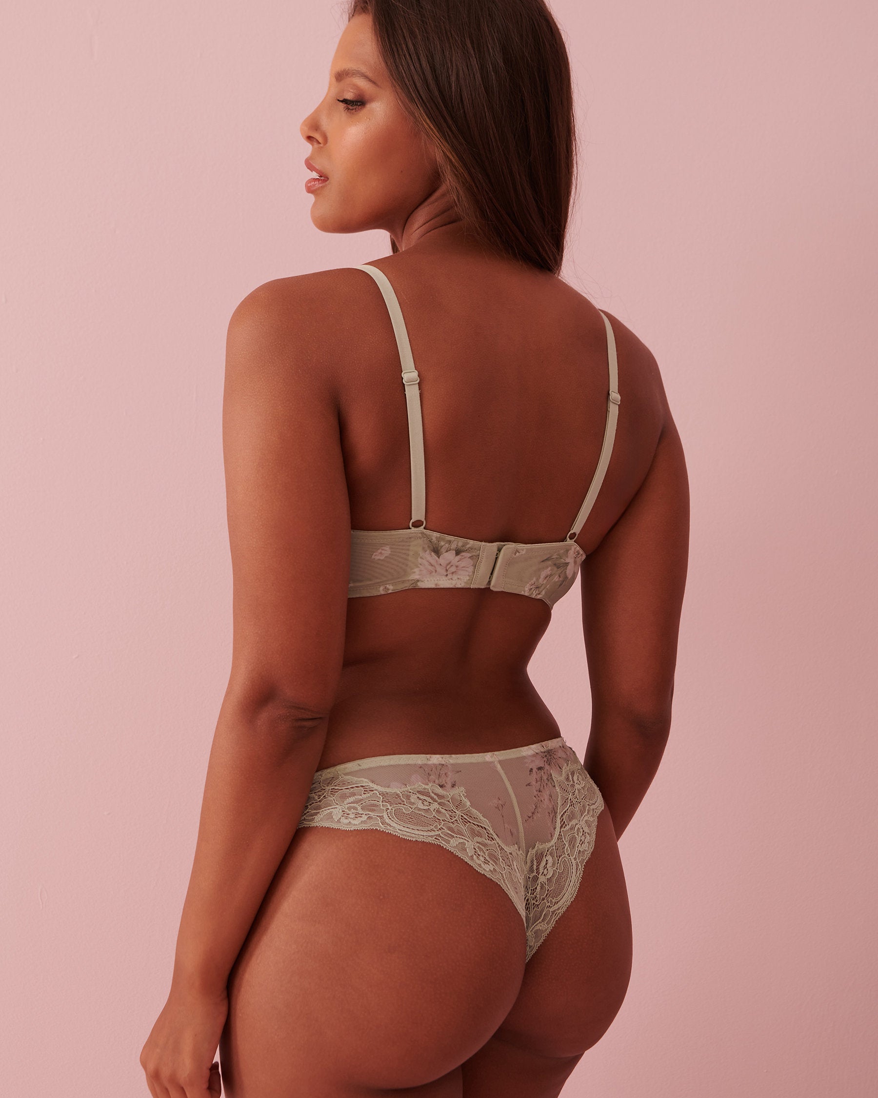 Mesh Lace Bra In Different Cup Sizes_10100129_P30075_02