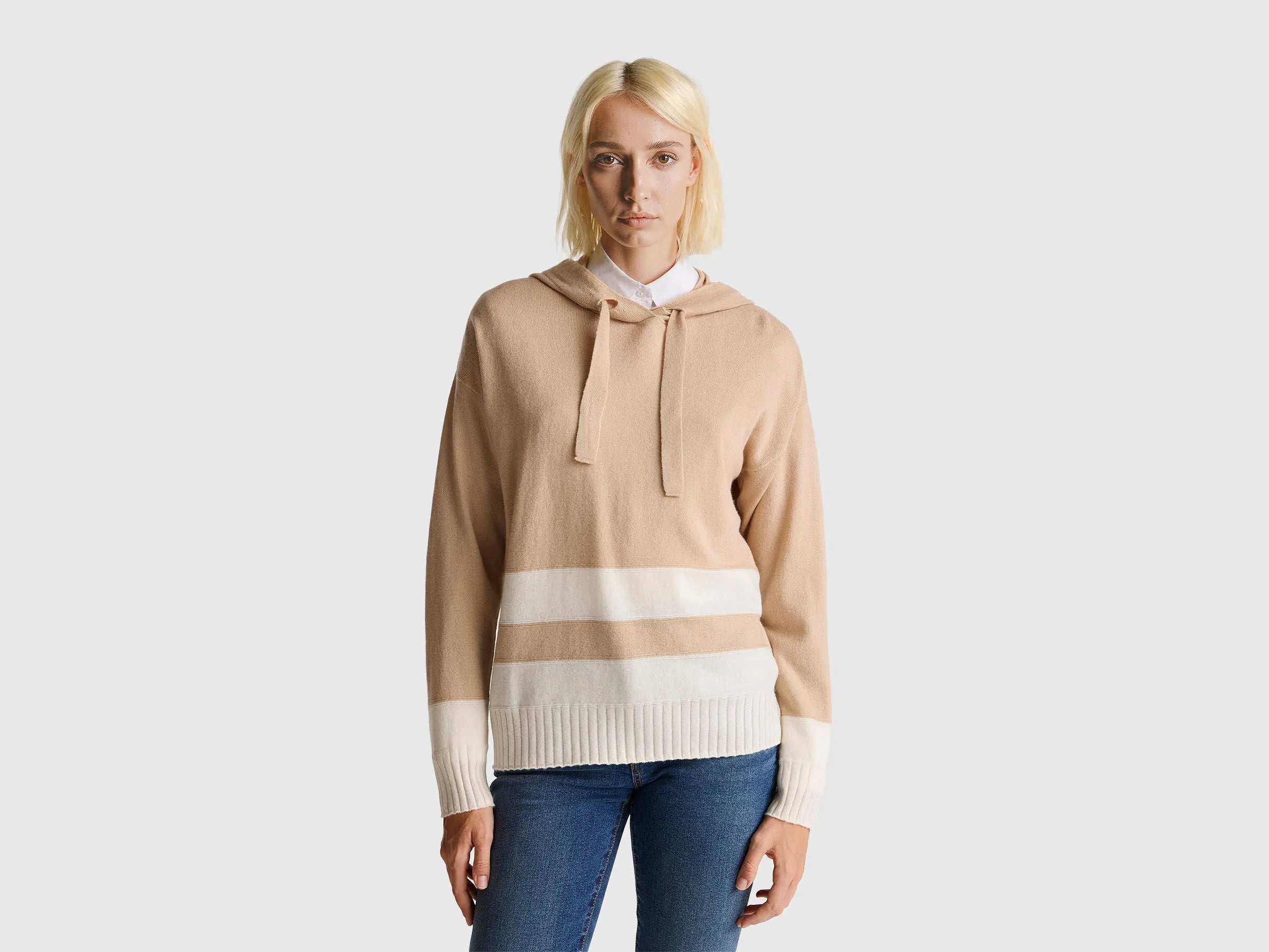 Benetton_Beige_Beige Cashmere Blend Sweater with Hood_102HE203V_994_01
