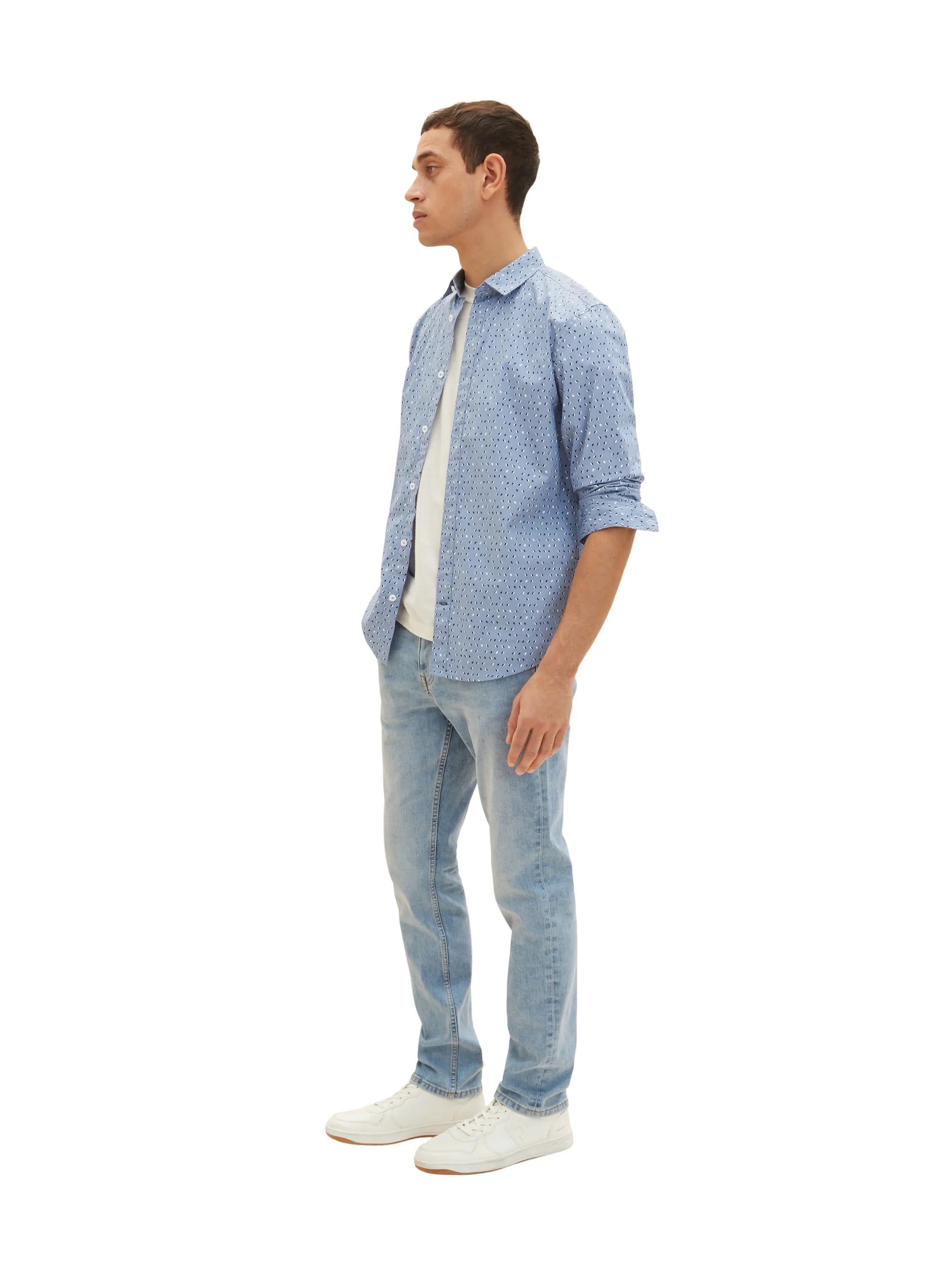 Tom Tailor Greyish Blue Geometric Design Men Patterned Shirt SKU: 1034897_31277 Image 02