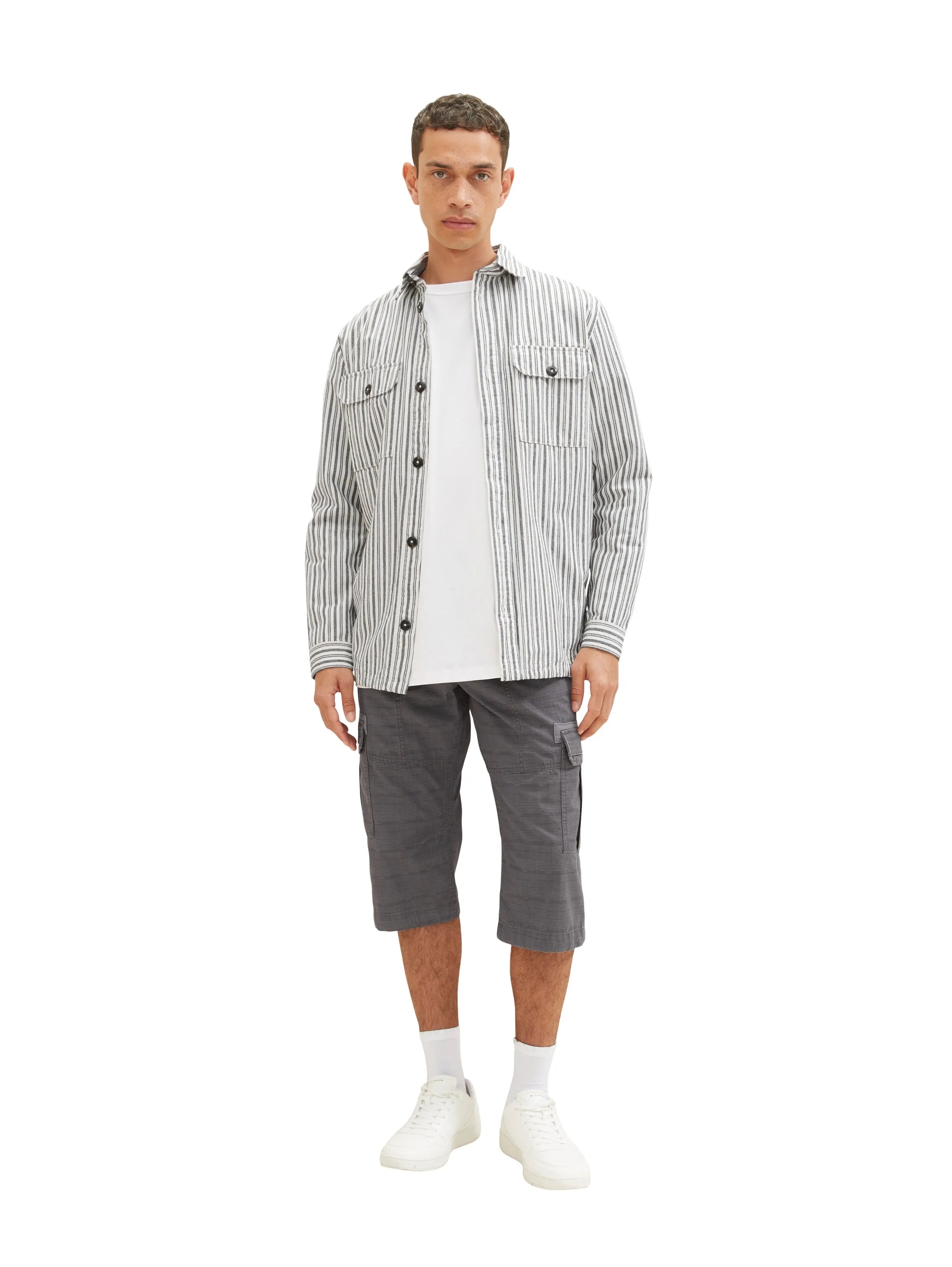 Tom Tailor Grey Anthra Check Men Patterned Cargo Shorts SKU: 1035042_31294 Image 03