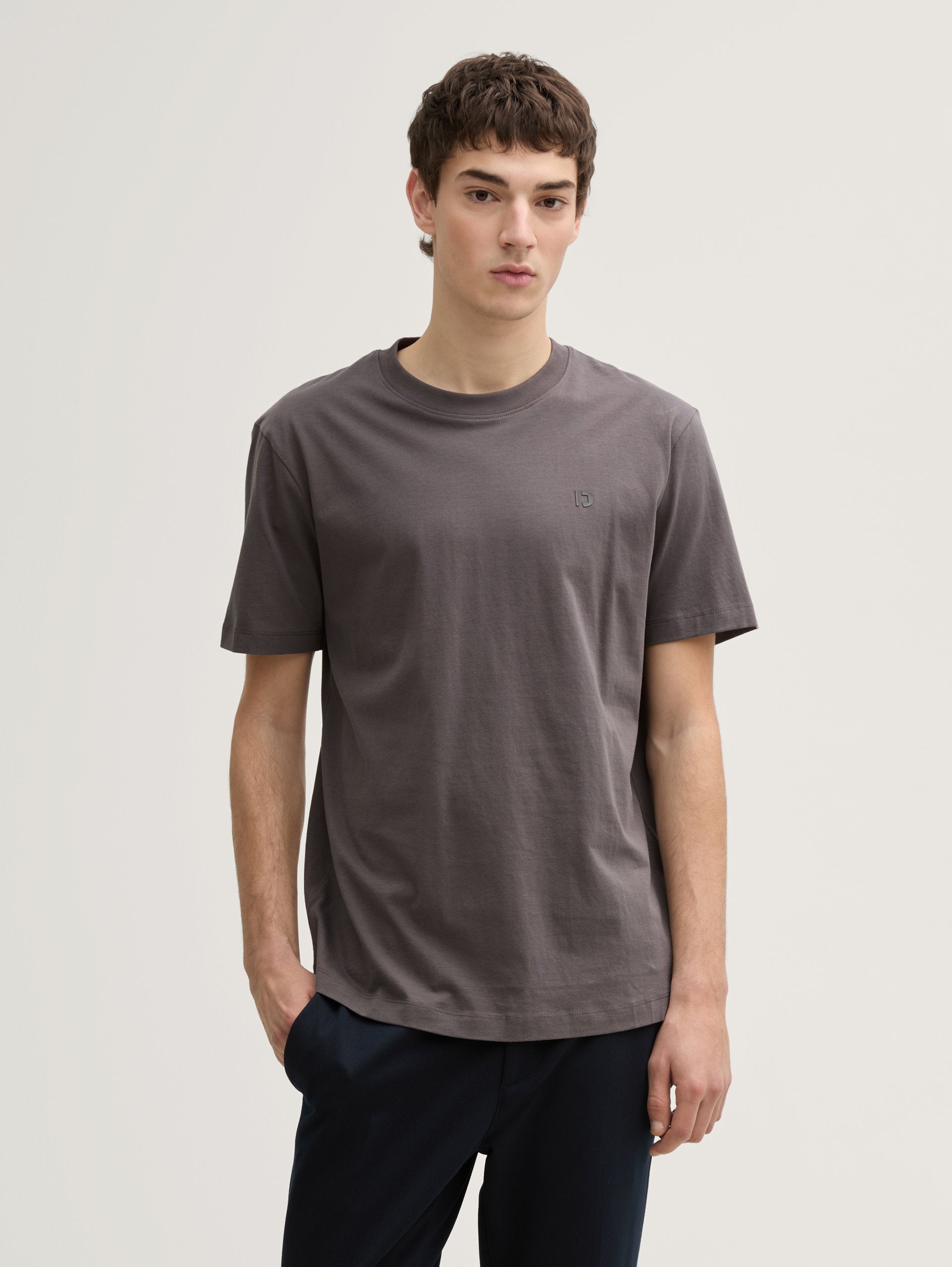Tom Tailor_Basic T-Shirt_1037655_11587_01