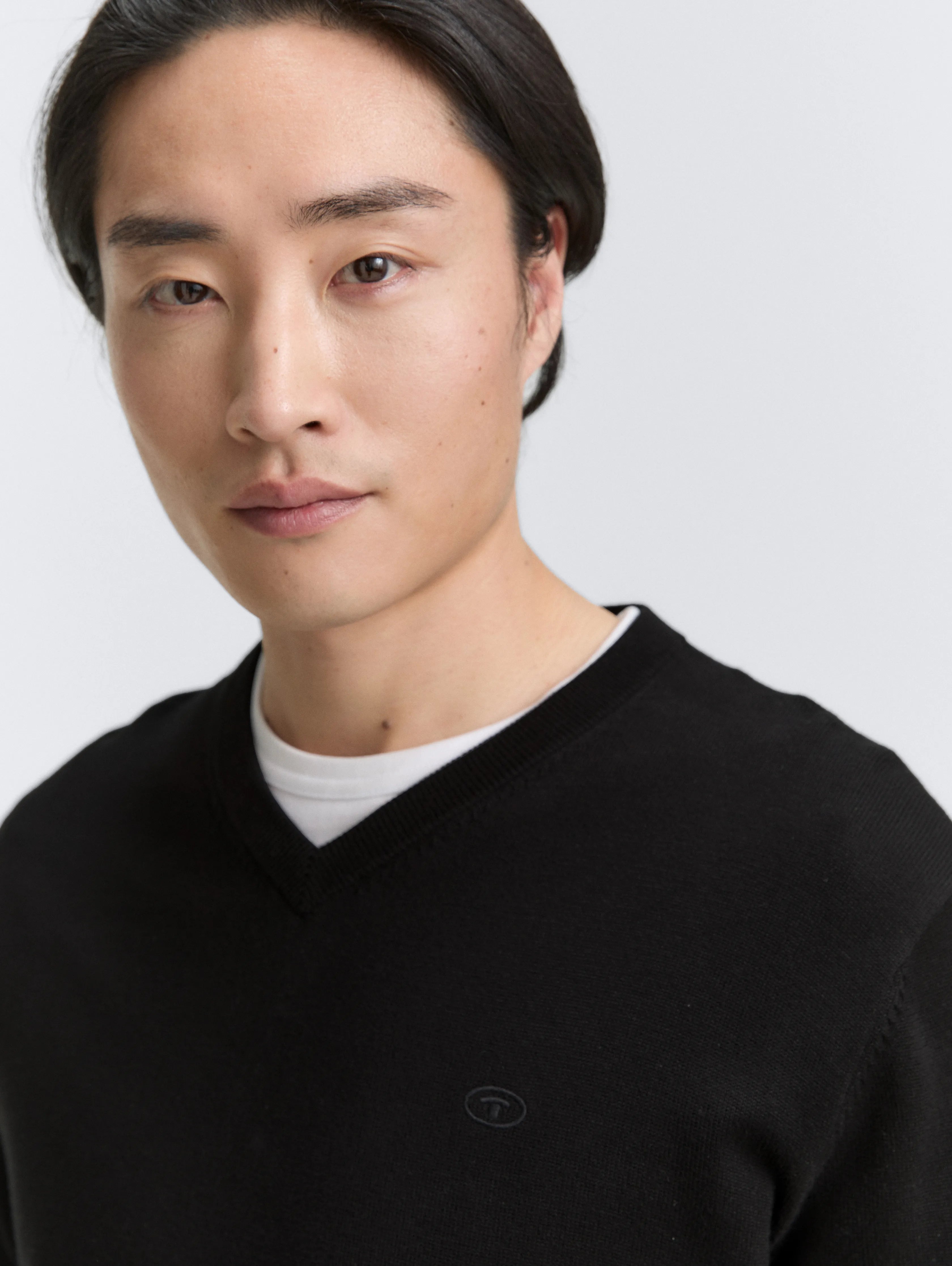 Tom Tailor_0_Knitted Jumper with V-Neck_1039806_29999_05