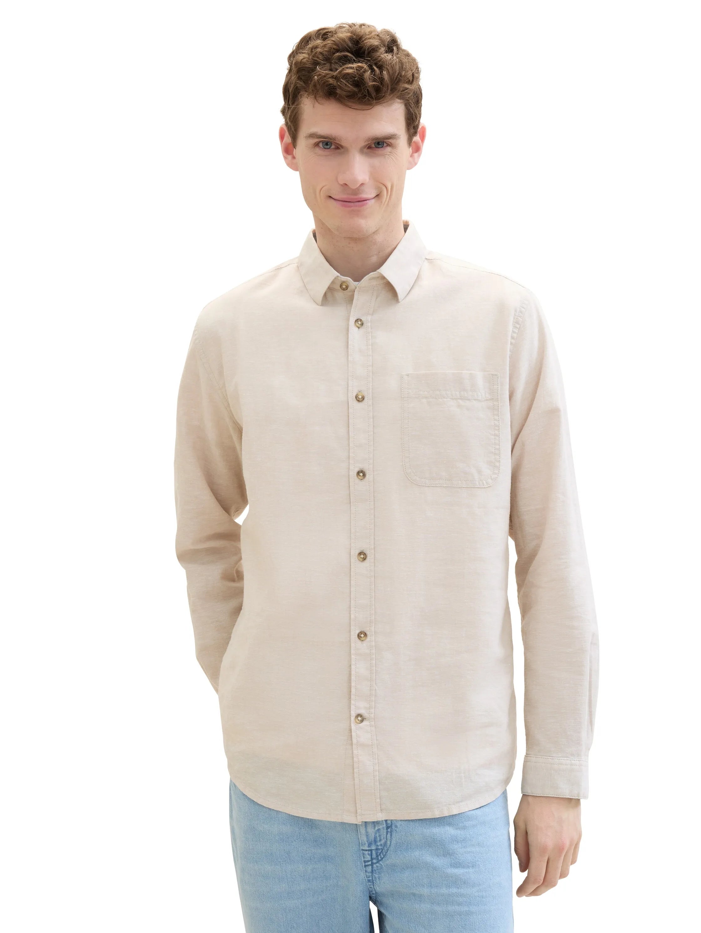 Tom Tailor Caramel Beige Chambray Men Regular-Fit Shirt with Linen SKU: 1040141_31235 Image 01