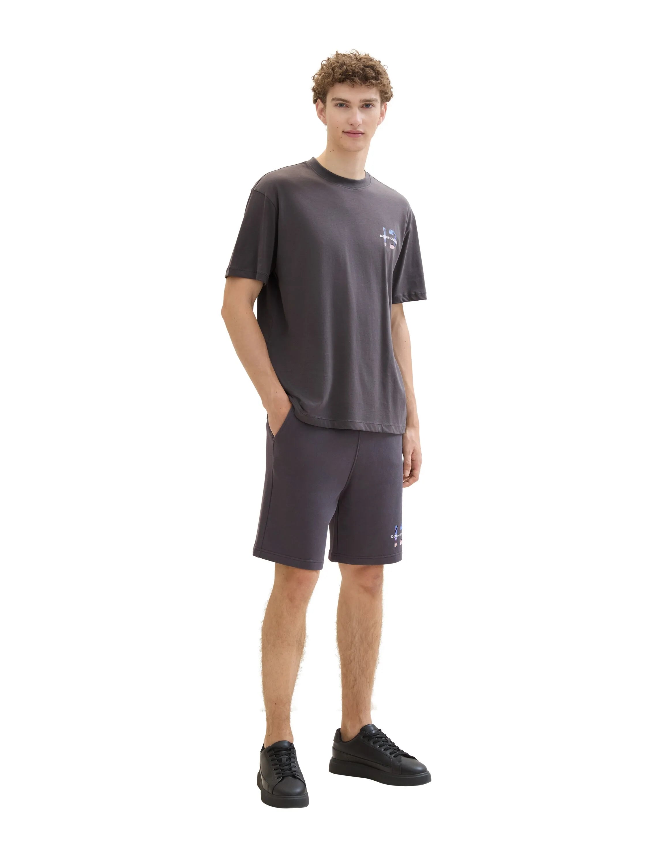 Denim Tom Tailor Tarmac Grey Men Relaxed Sweat Shorts SKU: 1041480_10899 Image 03