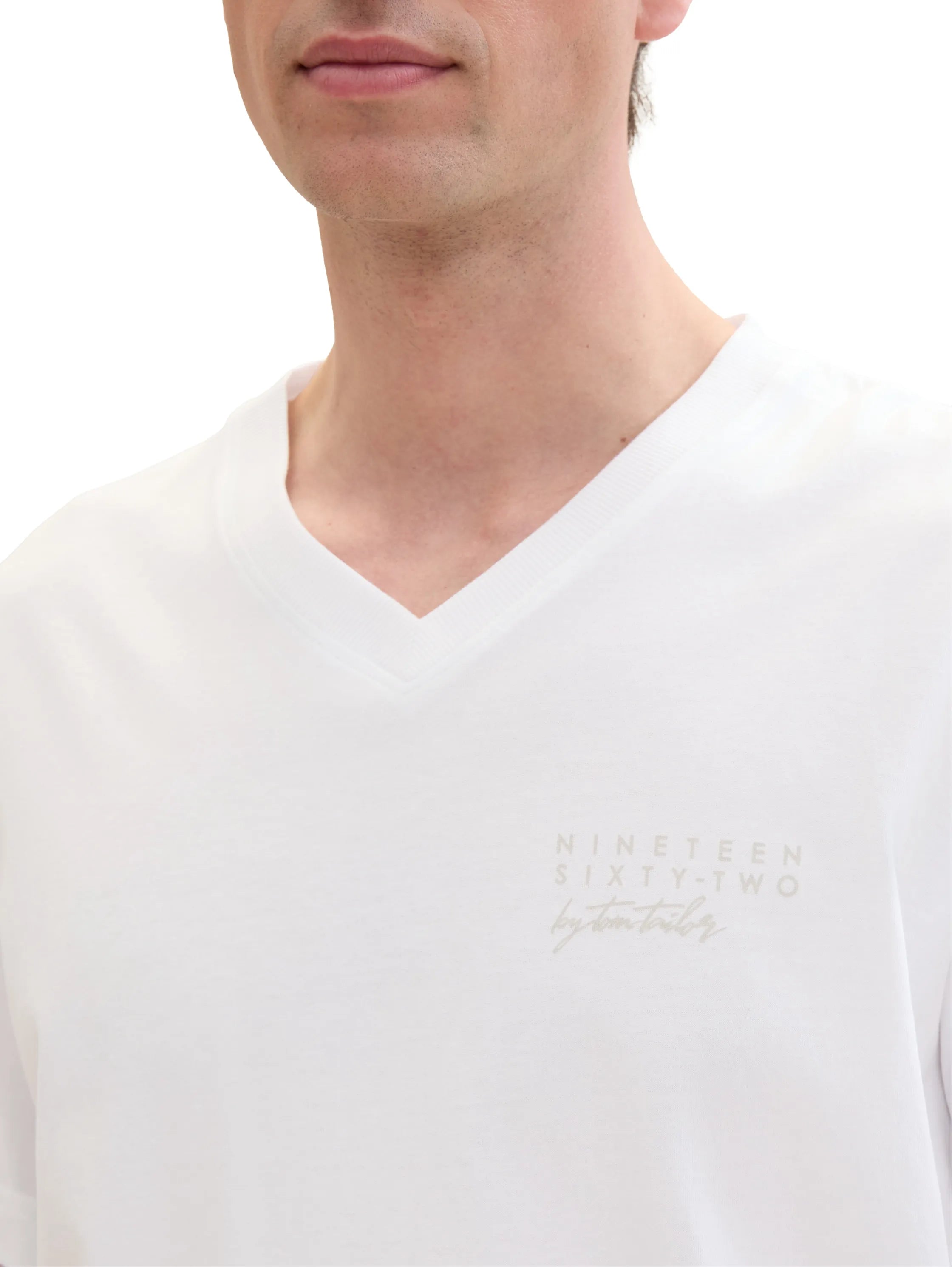 Tom Tailor White Men Regular Fit Short-Sleeved T-Shirt SKU: 1041863_20000 Image 04