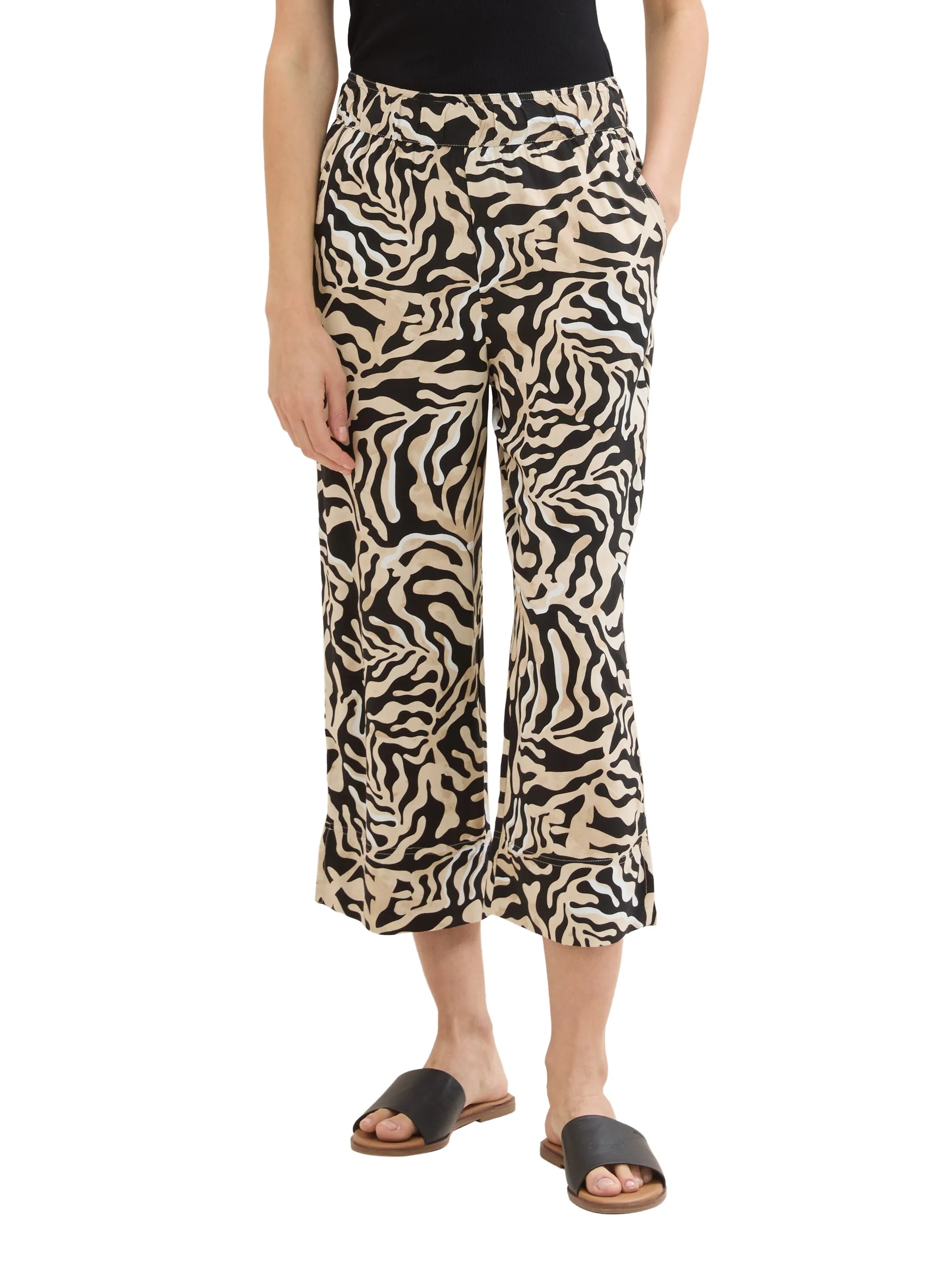 Tom Tailor Black Cut Palmtree Design Women Culotte Fit Pants SKU: 1041928_35305 Image 01