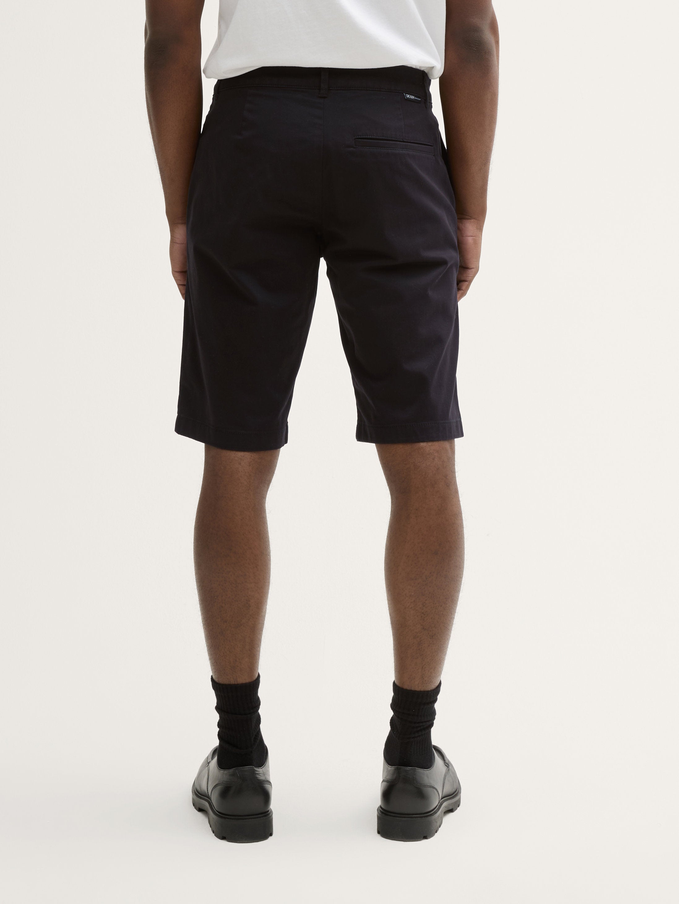 Tom Tailor_Regular Fit Chino Shorts_1044833_29999_02