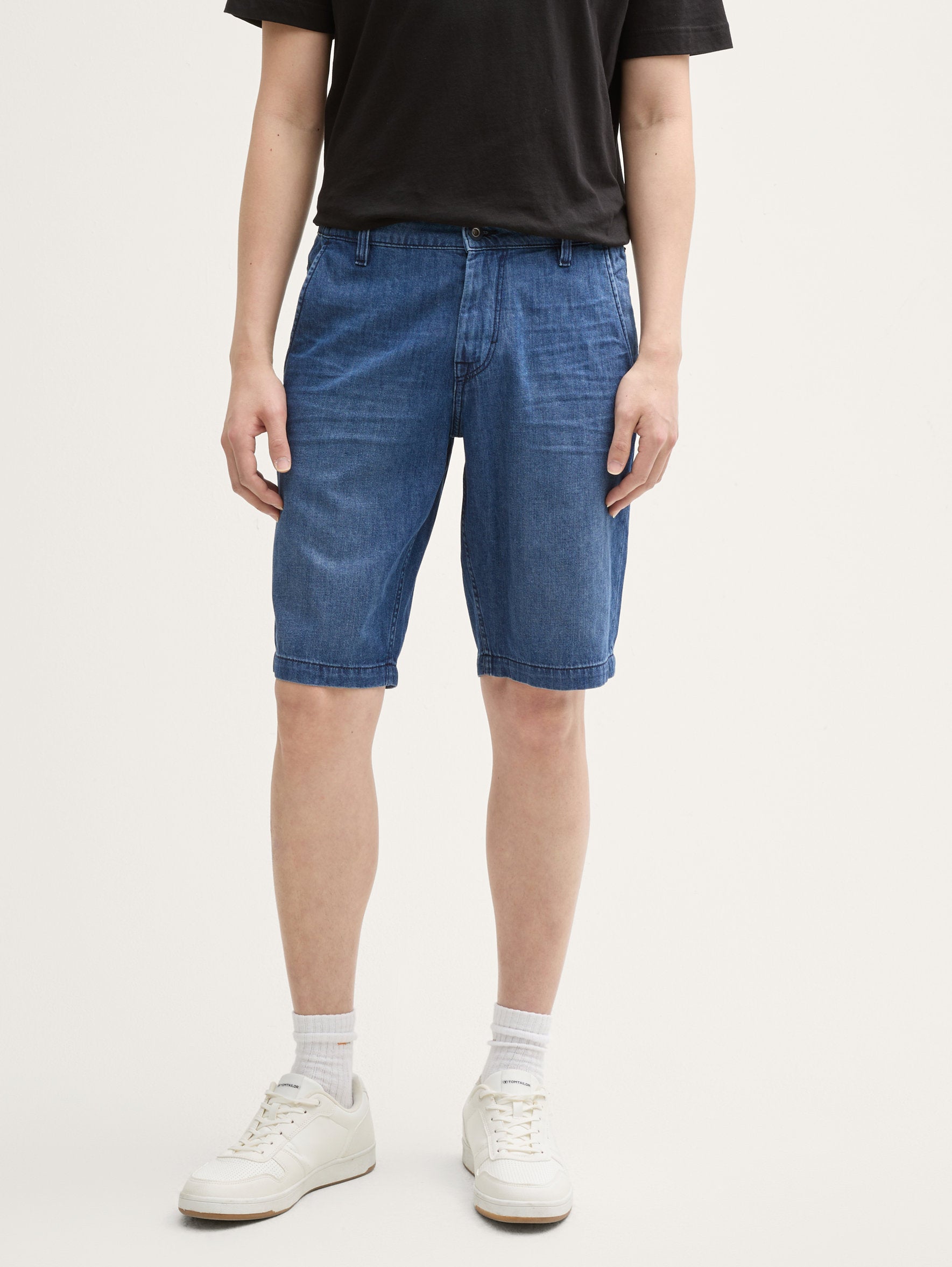 Tom Tailor_Ttmarvin Straight Ultralight Jeans Shorts_1044978_32191_04