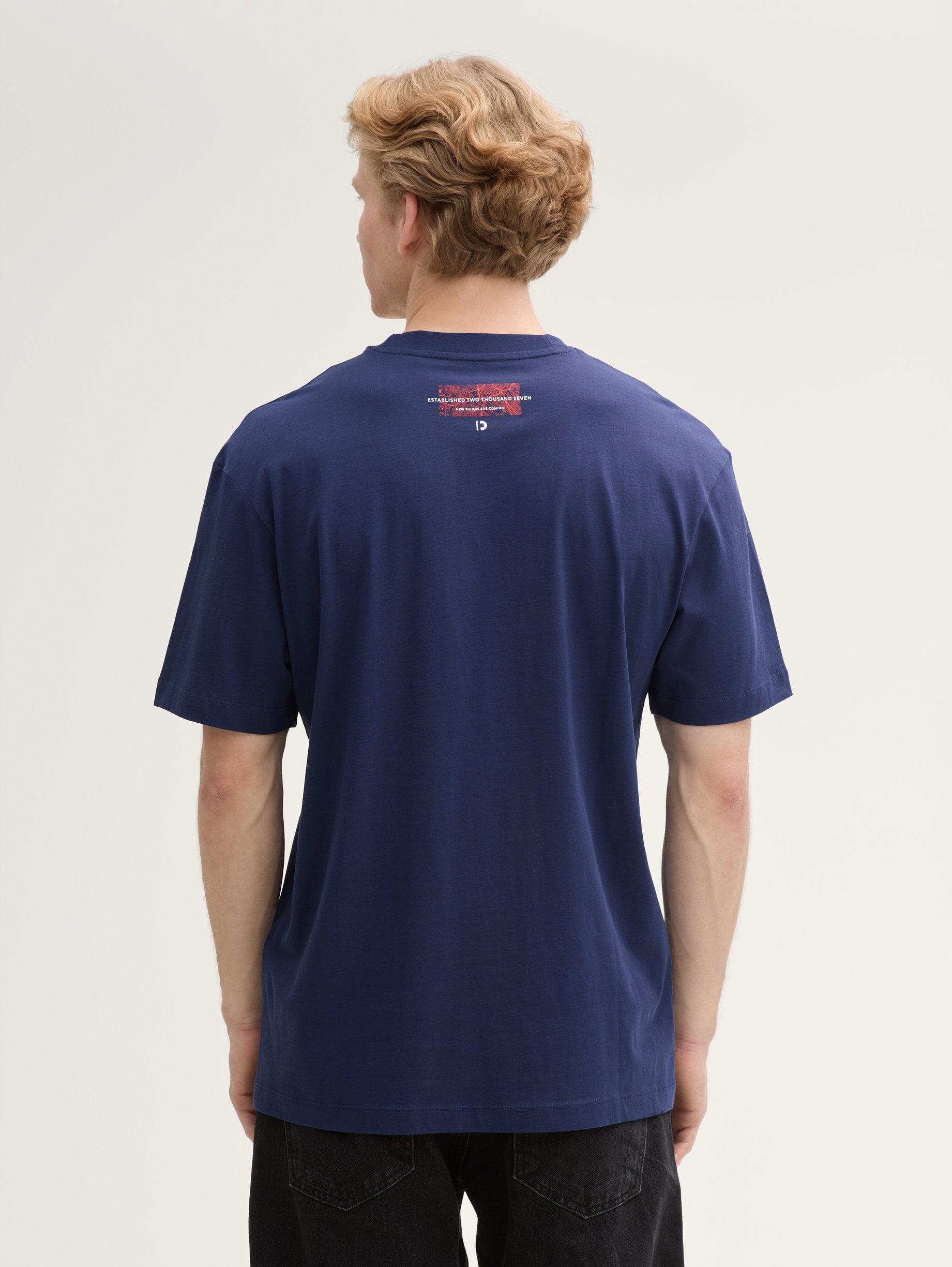 Tom Tailor_Relaxed Fit T-Shirt with Back Print_1045025_34590_03