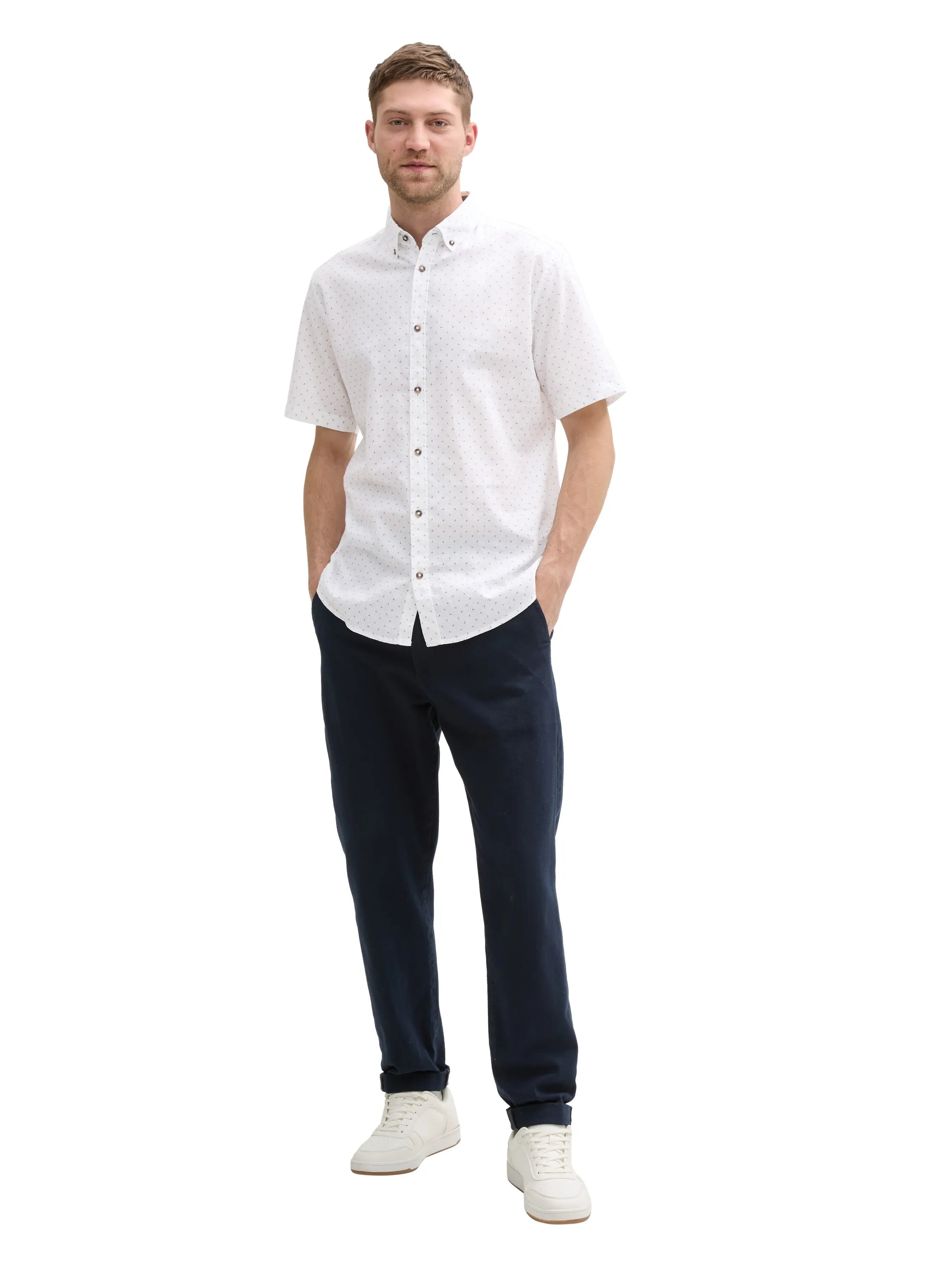 Tom Tailor White Dot Design Men Regular Fit Short-Sleeved Shirt with Linen Content in a Polka Dot Pattern SKU: 1045099_37330 Image 01