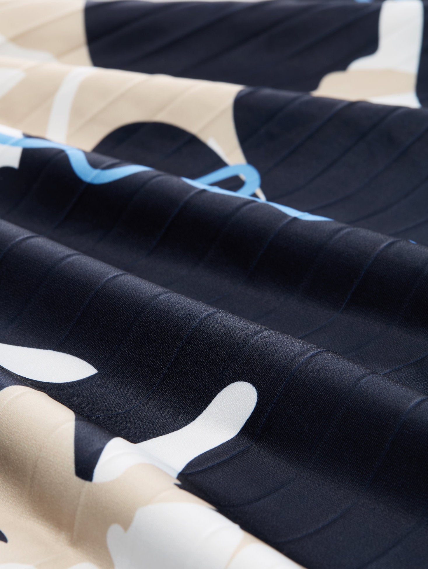 Tom Tailor_Pleated Midi Skirt_1045295_37124_05