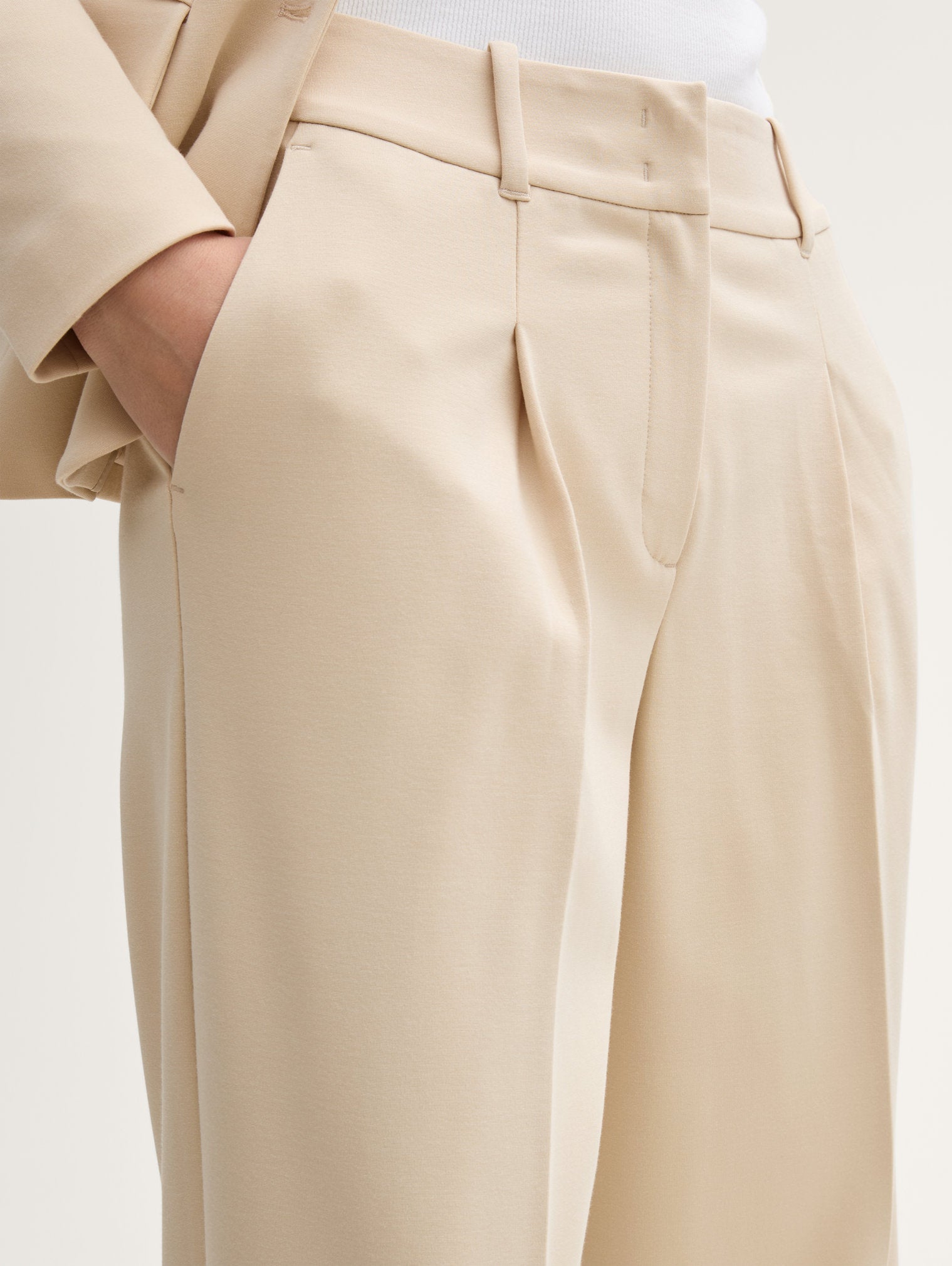 Tom Tailor_Lea Wide Leg Trousers_1045426_21650_03