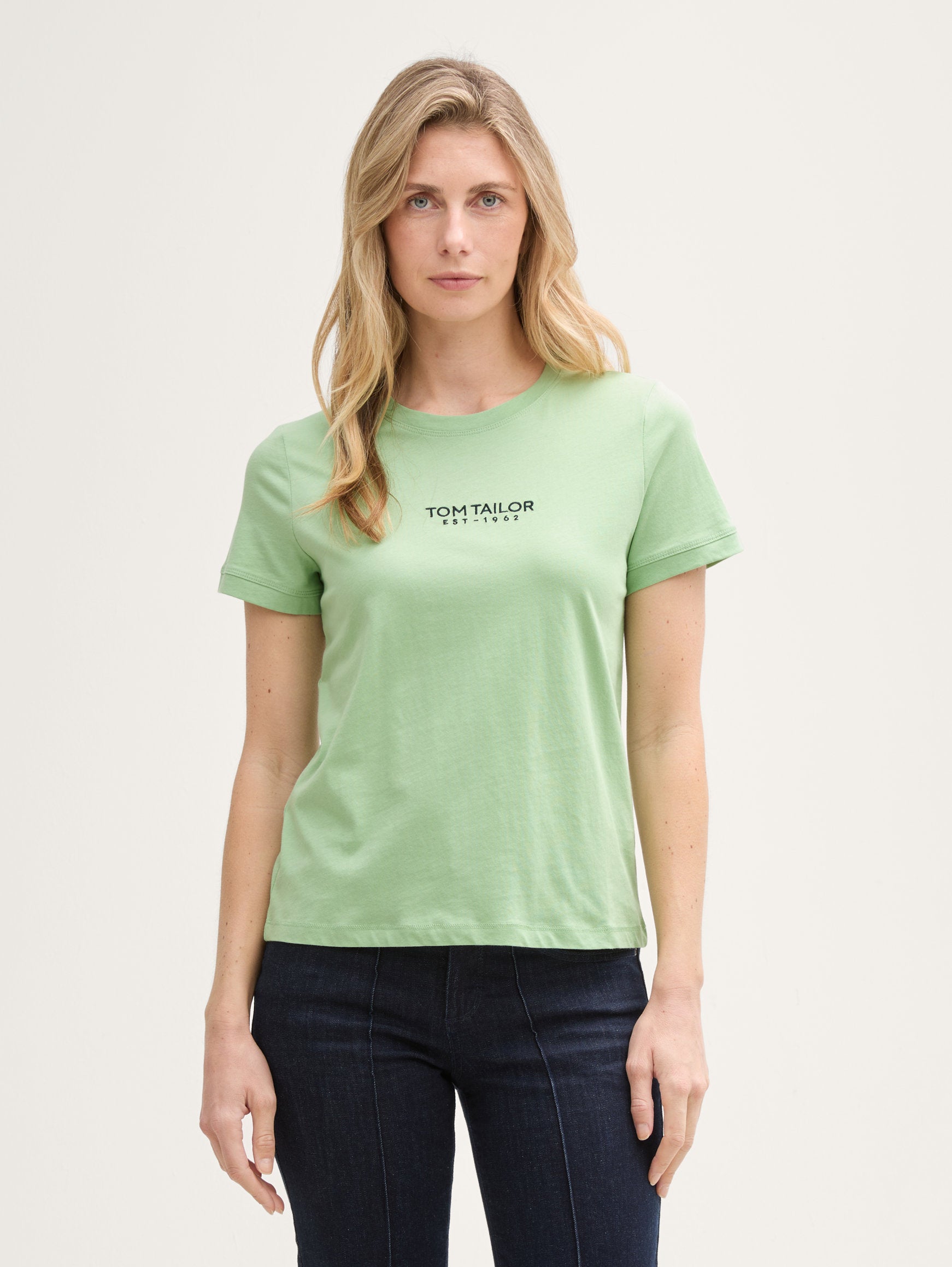 Tom Tailor_T-Shirt with Logo Embroidery_1045543_37116_01