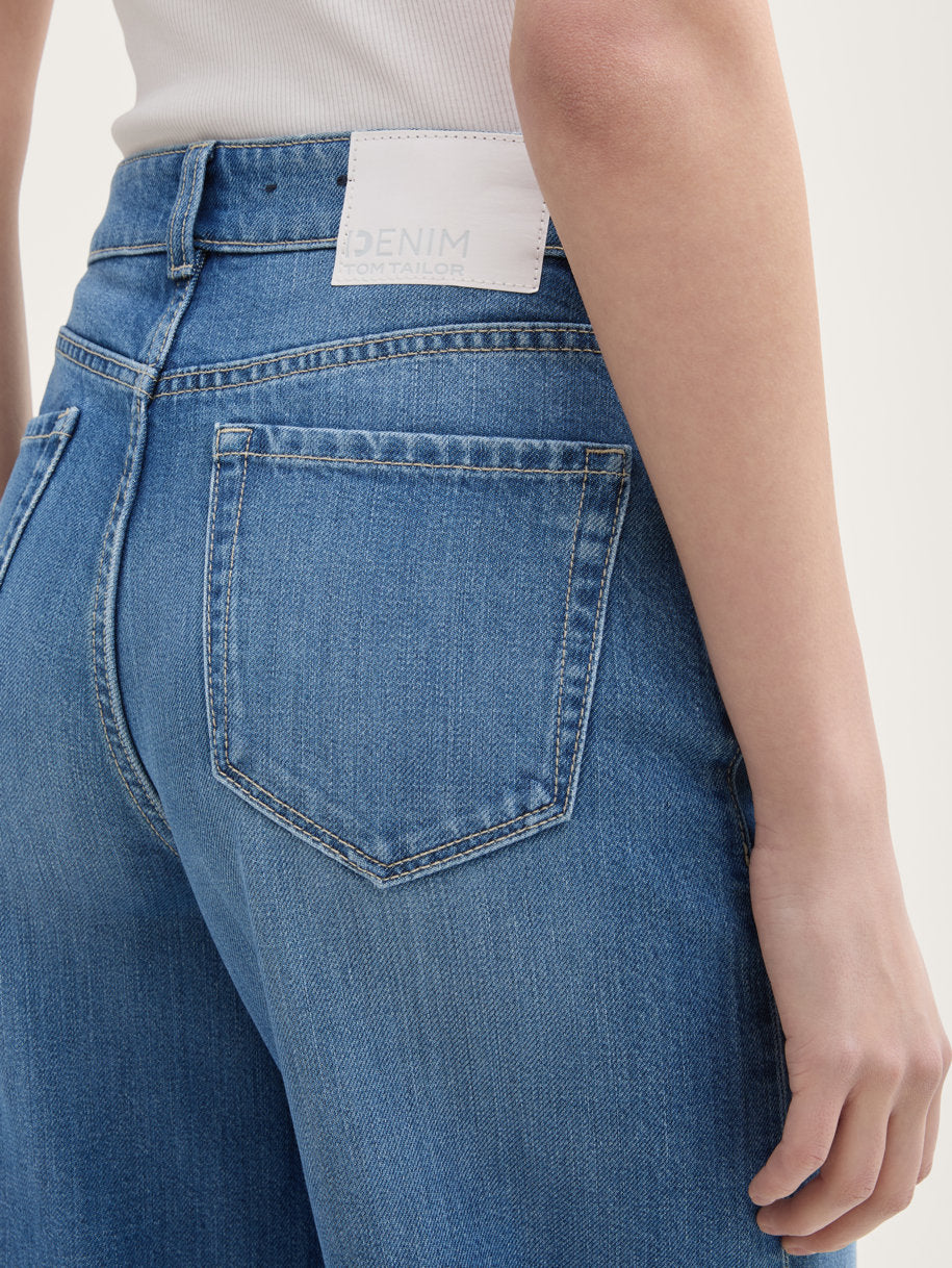 Tom Tailor_Wide Leg Jeans with Stretch_1045649_10113_03