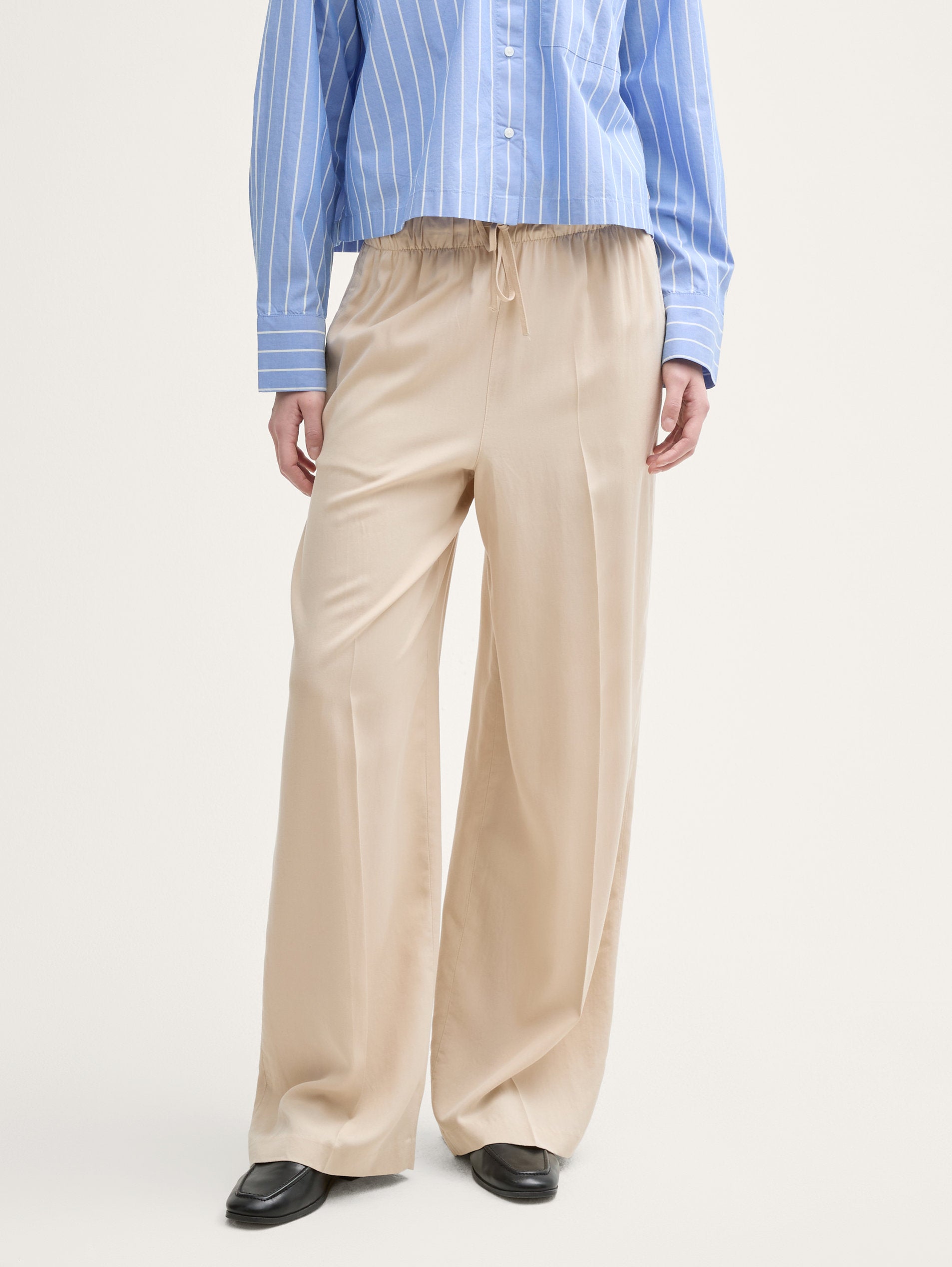 Tom Tailor_Wide Leg Paperpag Trousers_1045994_14460_04