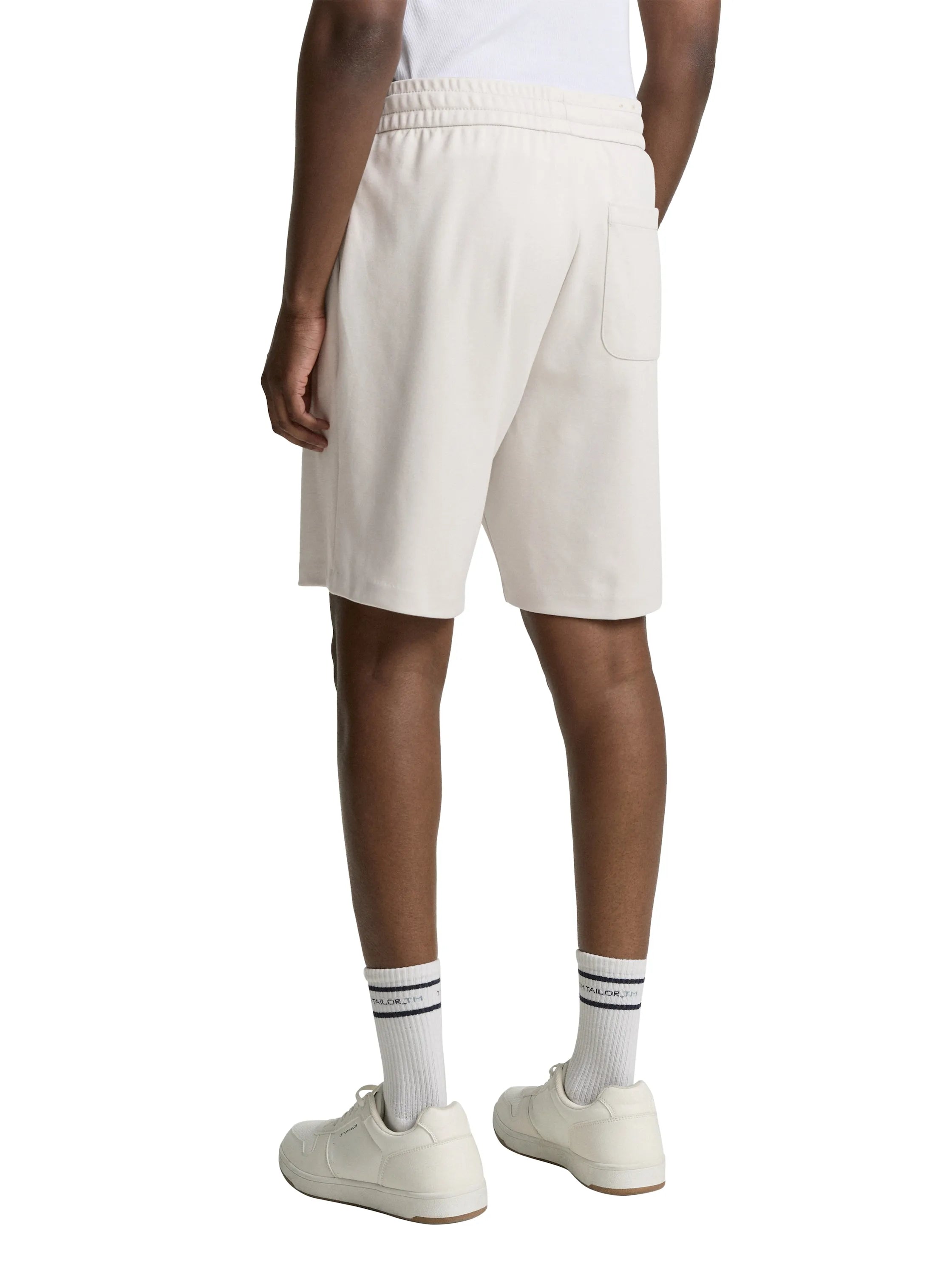 Denim Tom Tailor Chalk Grey Men Loose Fit PiquŽ Sweatshorts with Stretch SKU: 1046152_15277 Image 02